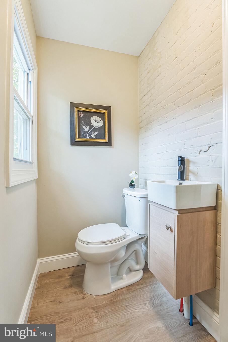 OLNEY - Residential