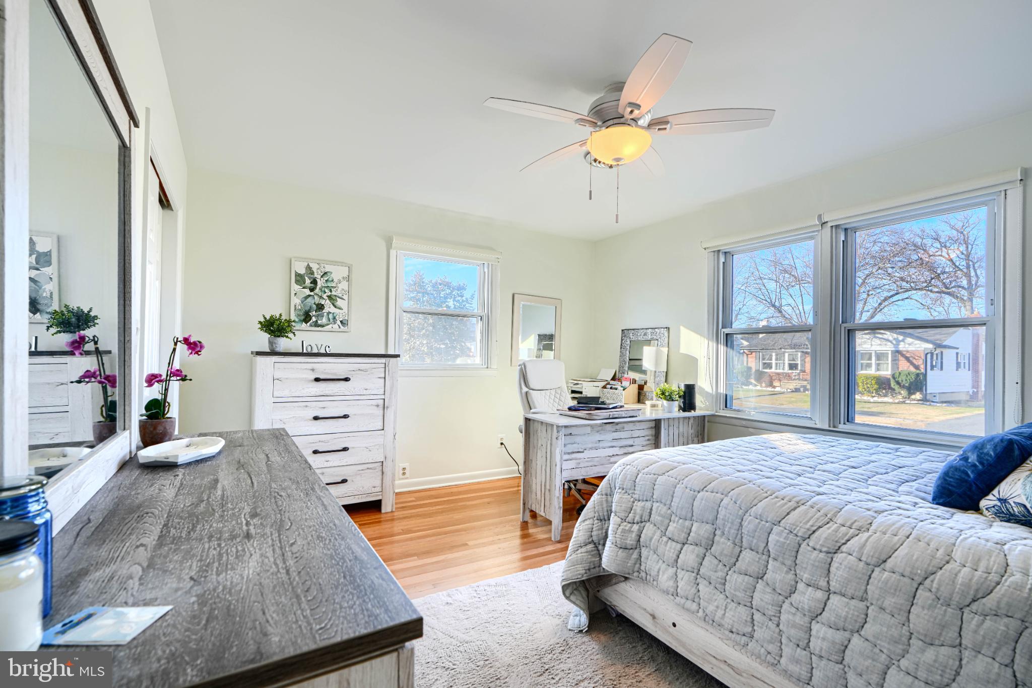 HARWOOD MANOR - Residential