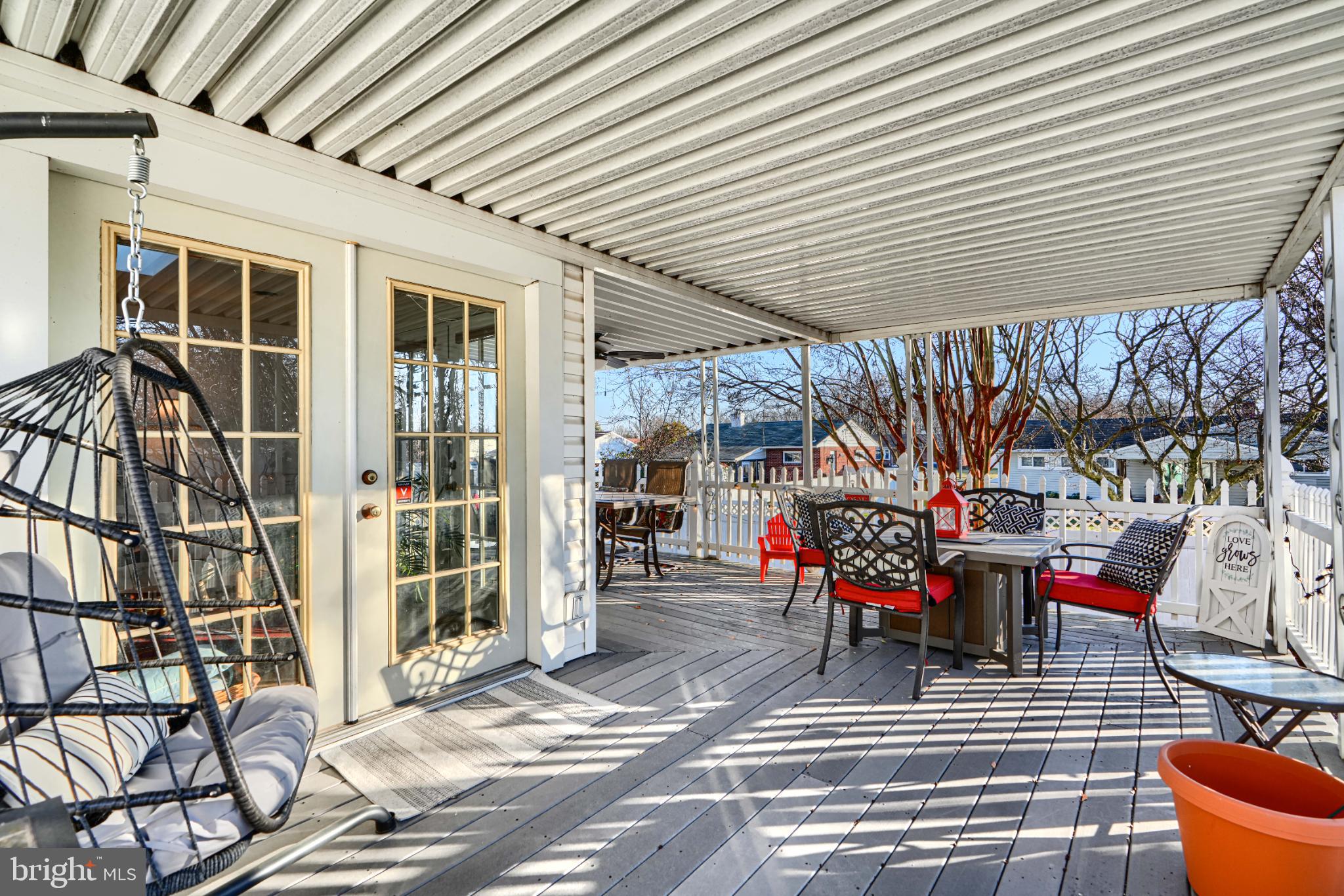 HARWOOD MANOR - Residential