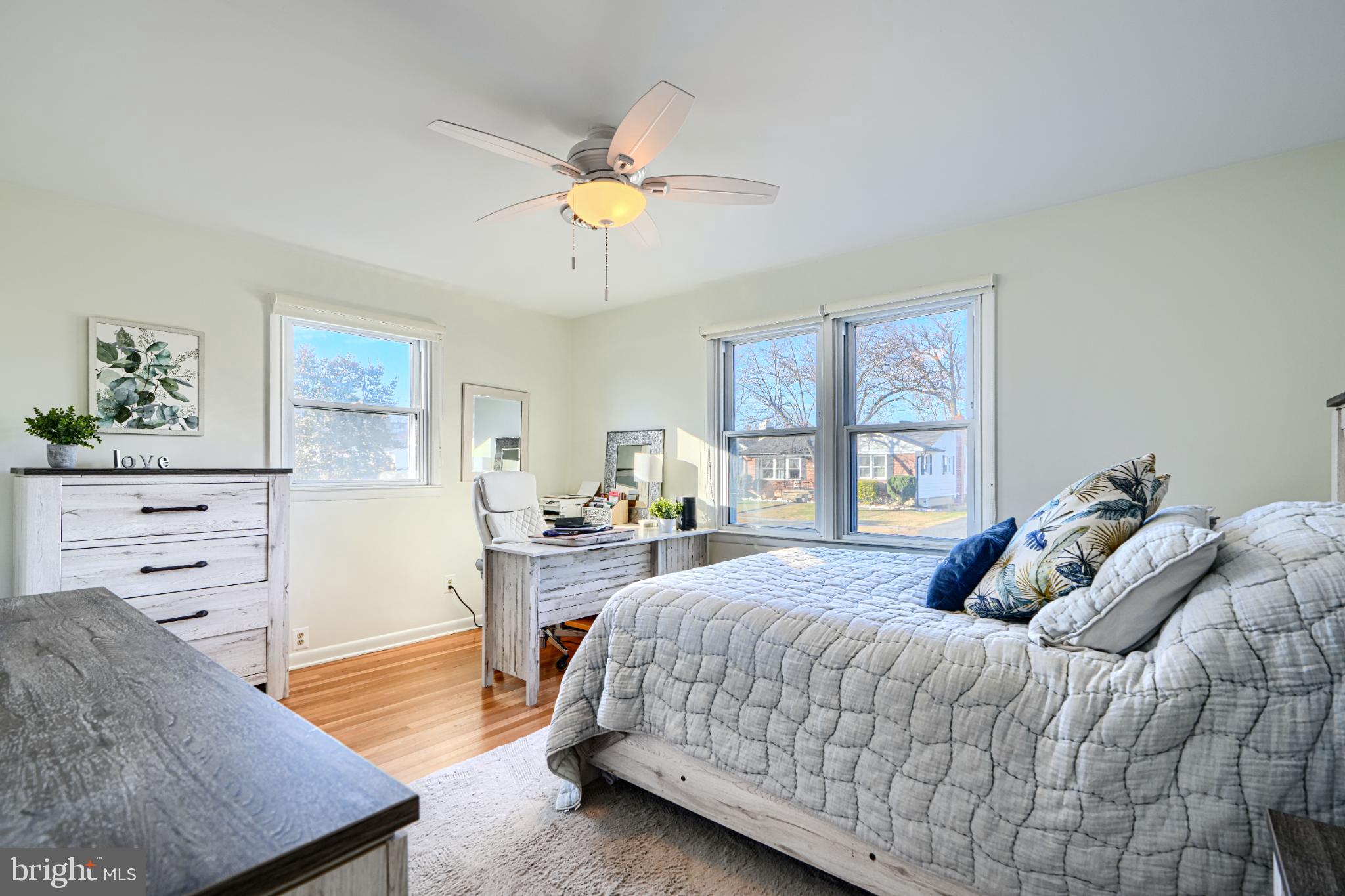 HARWOOD MANOR - Residential