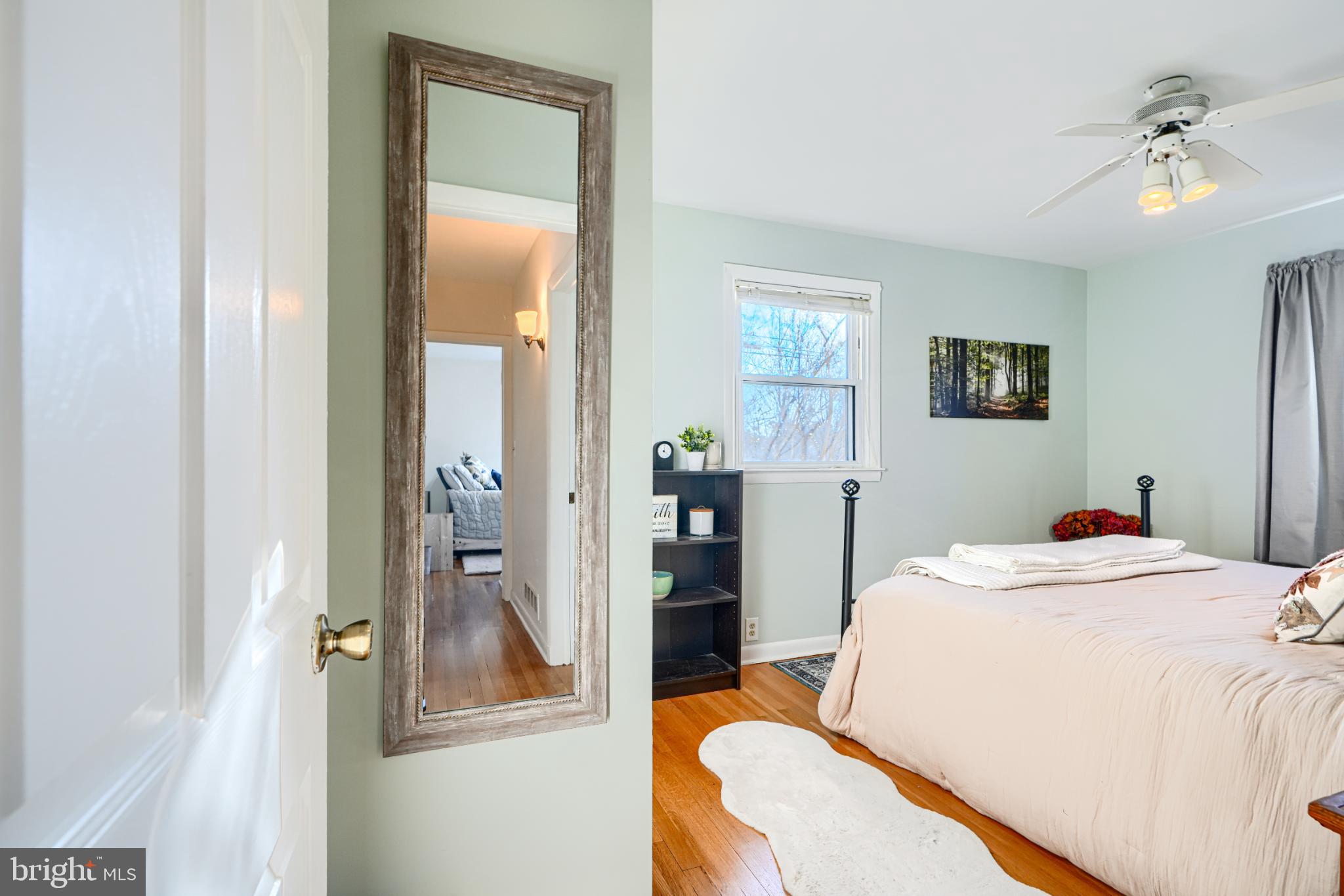 HARWOOD MANOR - Residential