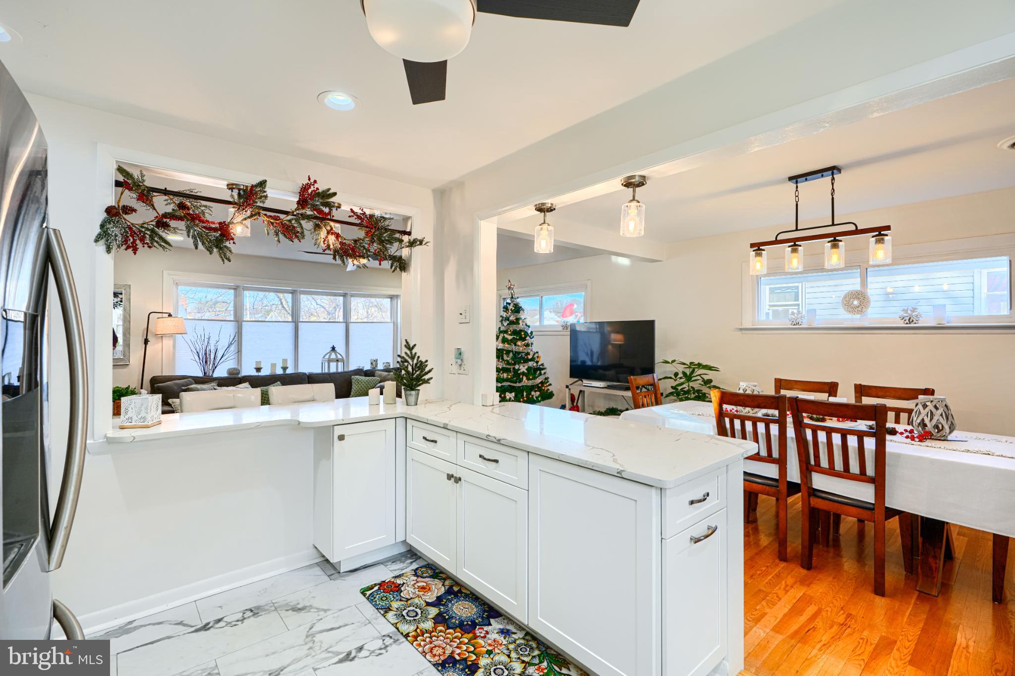 HARWOOD MANOR - Residential