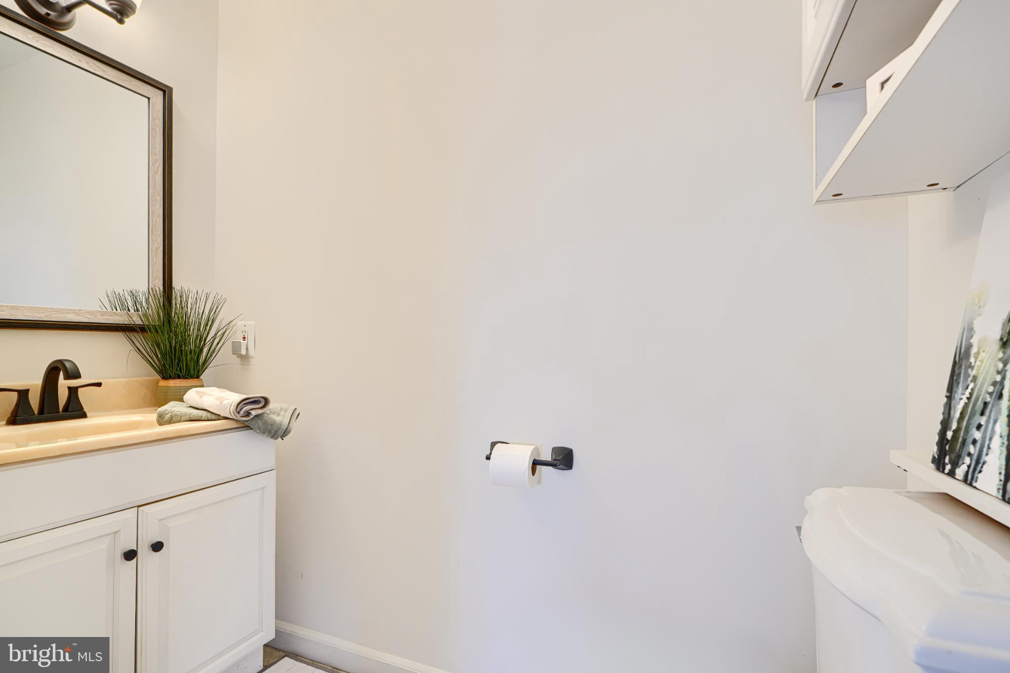 HARWOOD MANOR - Residential