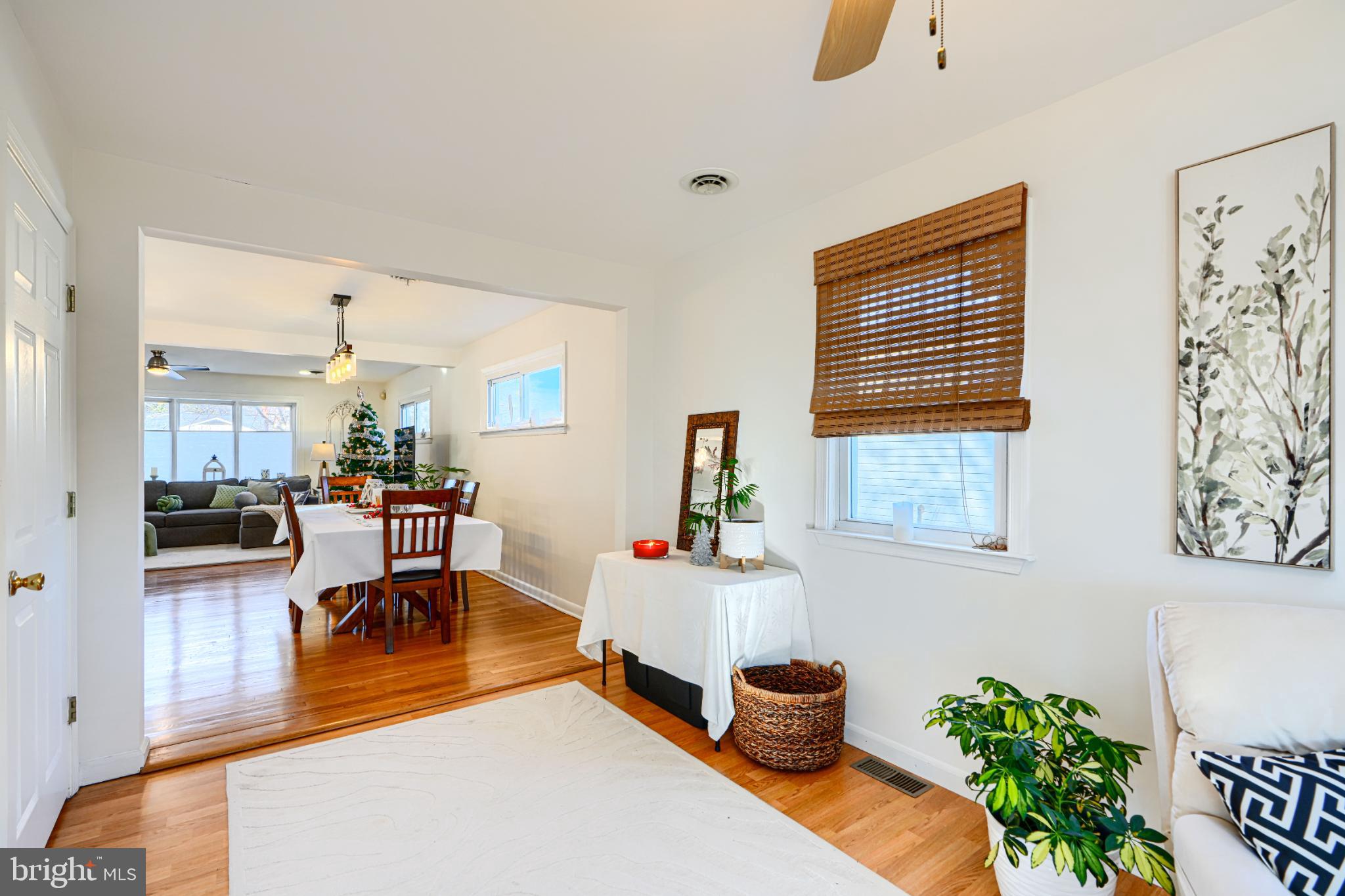 HARWOOD MANOR - Residential