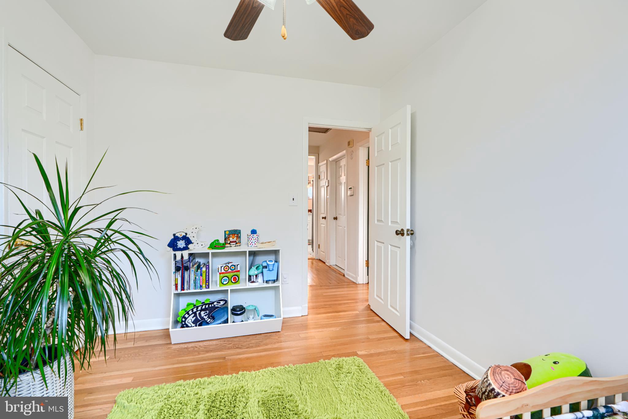 HARWOOD MANOR - Residential