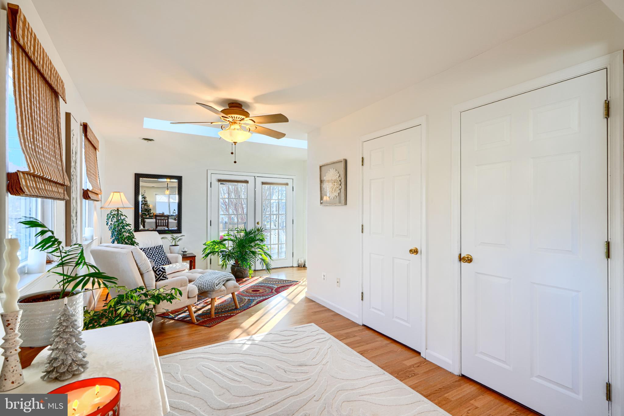 HARWOOD MANOR - Residential