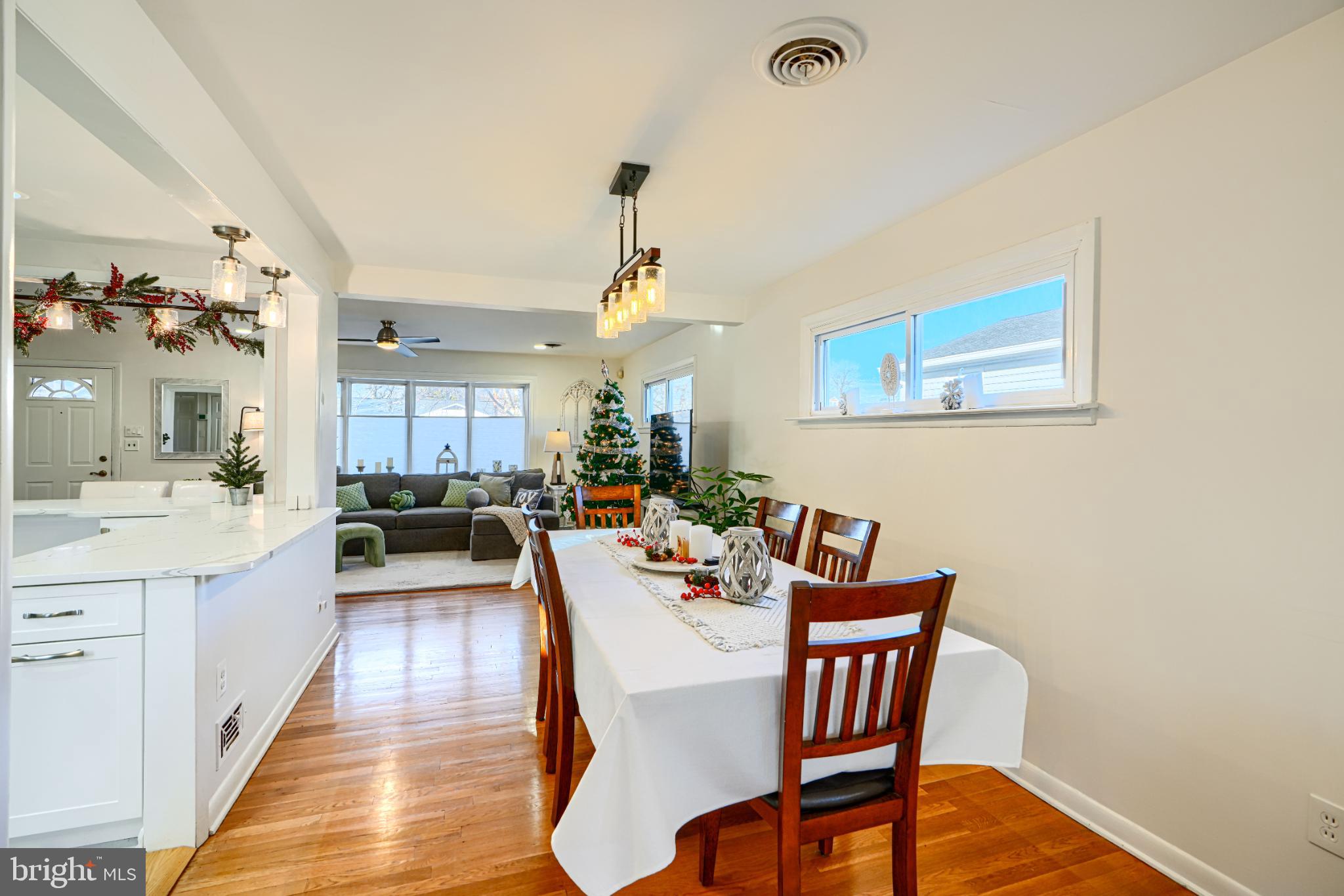 HARWOOD MANOR - Residential