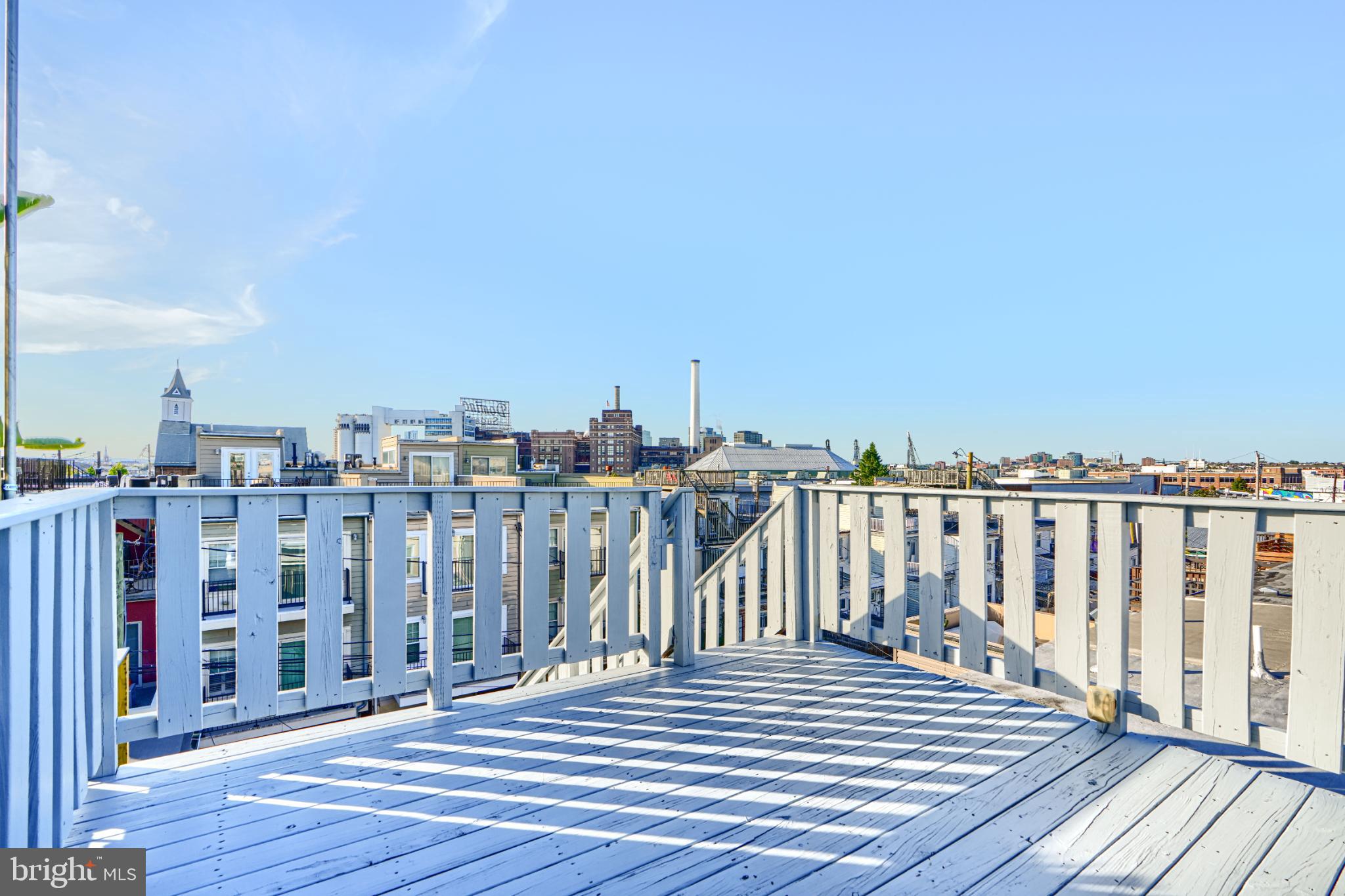 LOCUST POINT - Residential