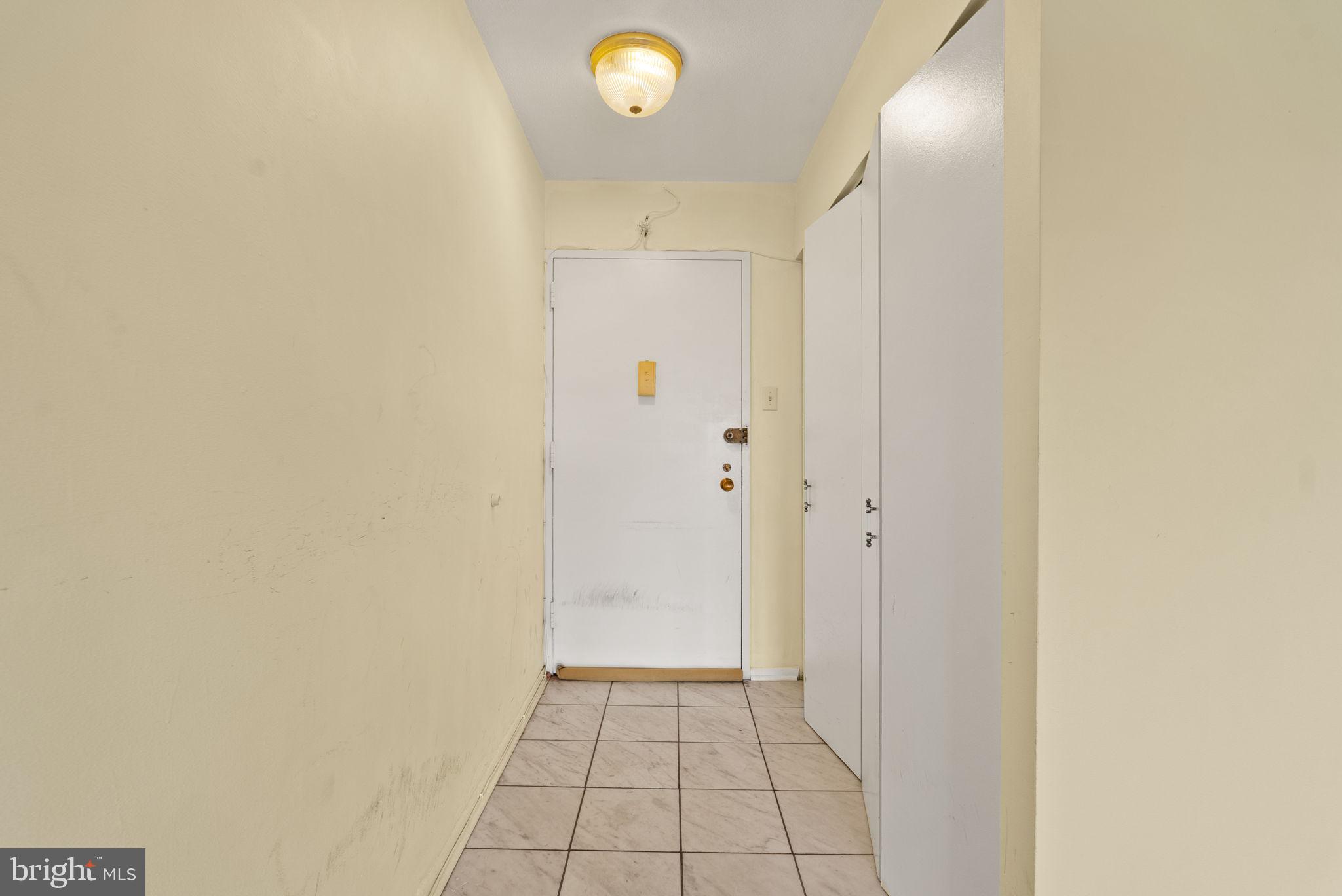 SOUTHWEST WATERFRONT - Residential Lease