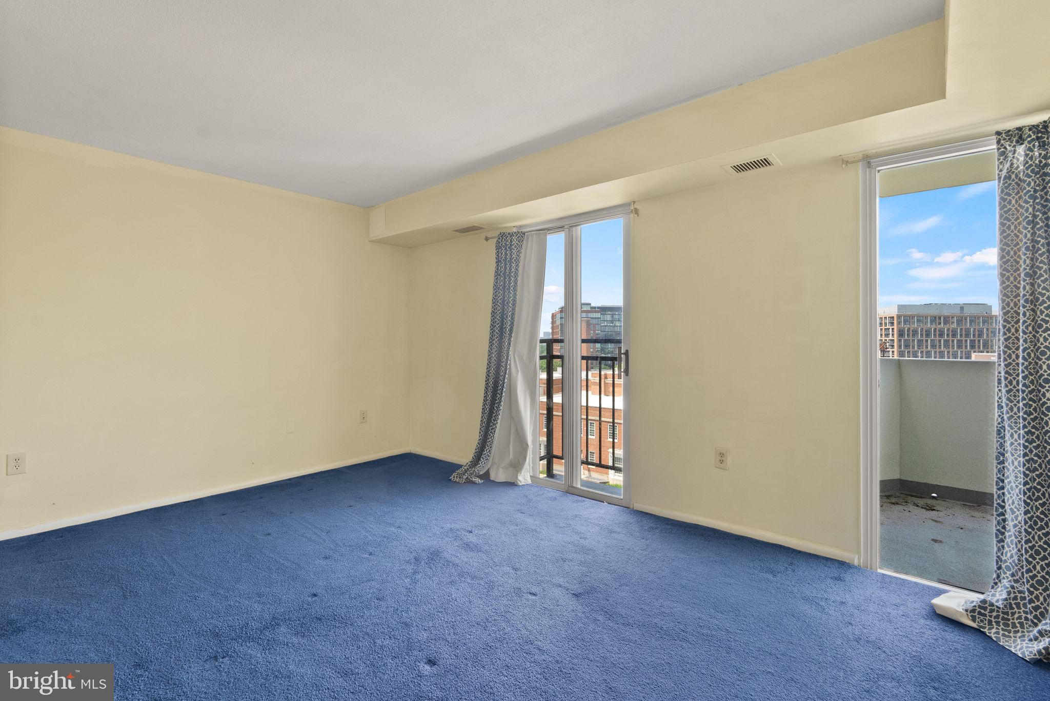 SOUTHWEST WATERFRONT - Residential Lease