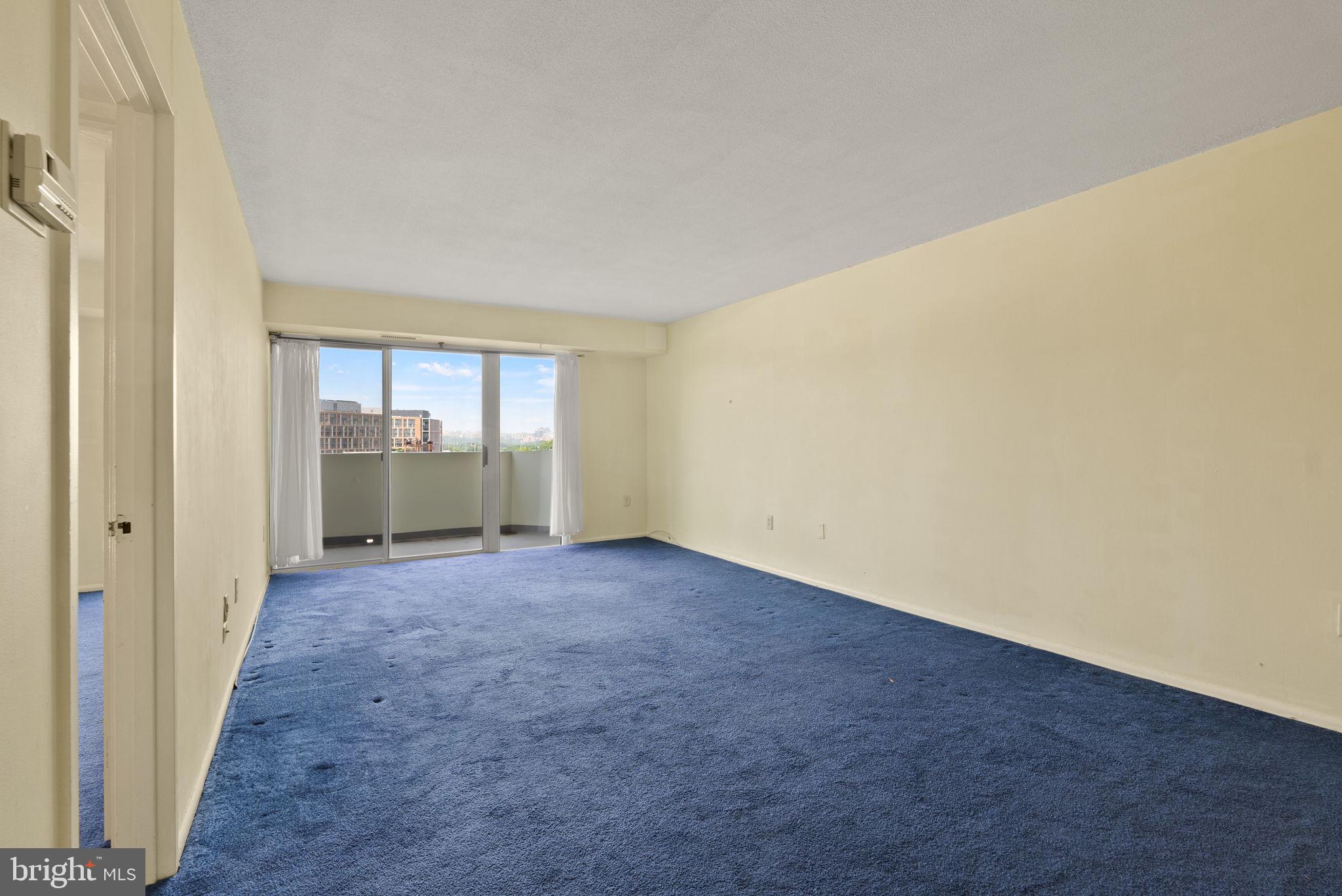 SOUTHWEST WATERFRONT - Residential Lease