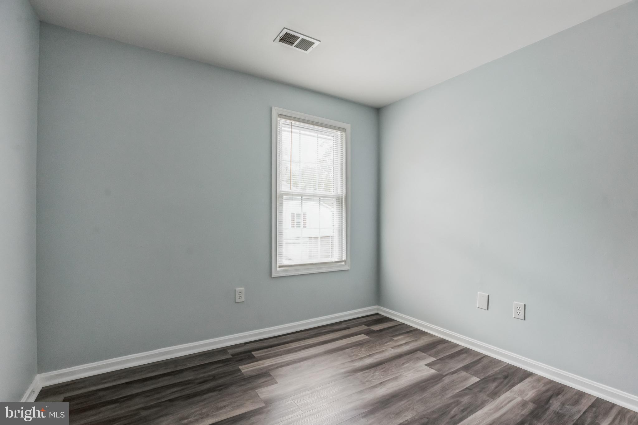 SOMERSET - Residential