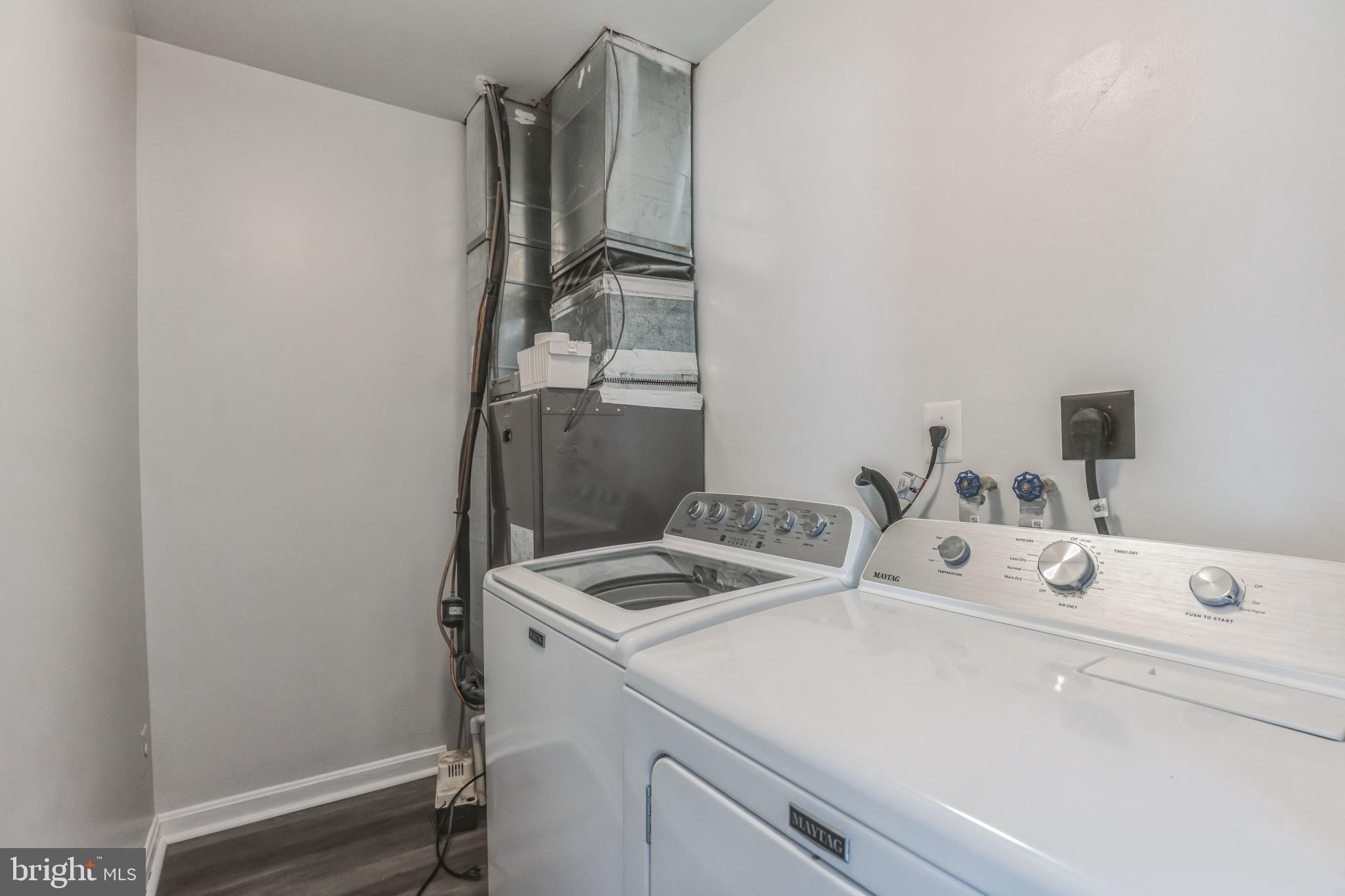 SOMERSET - Residential