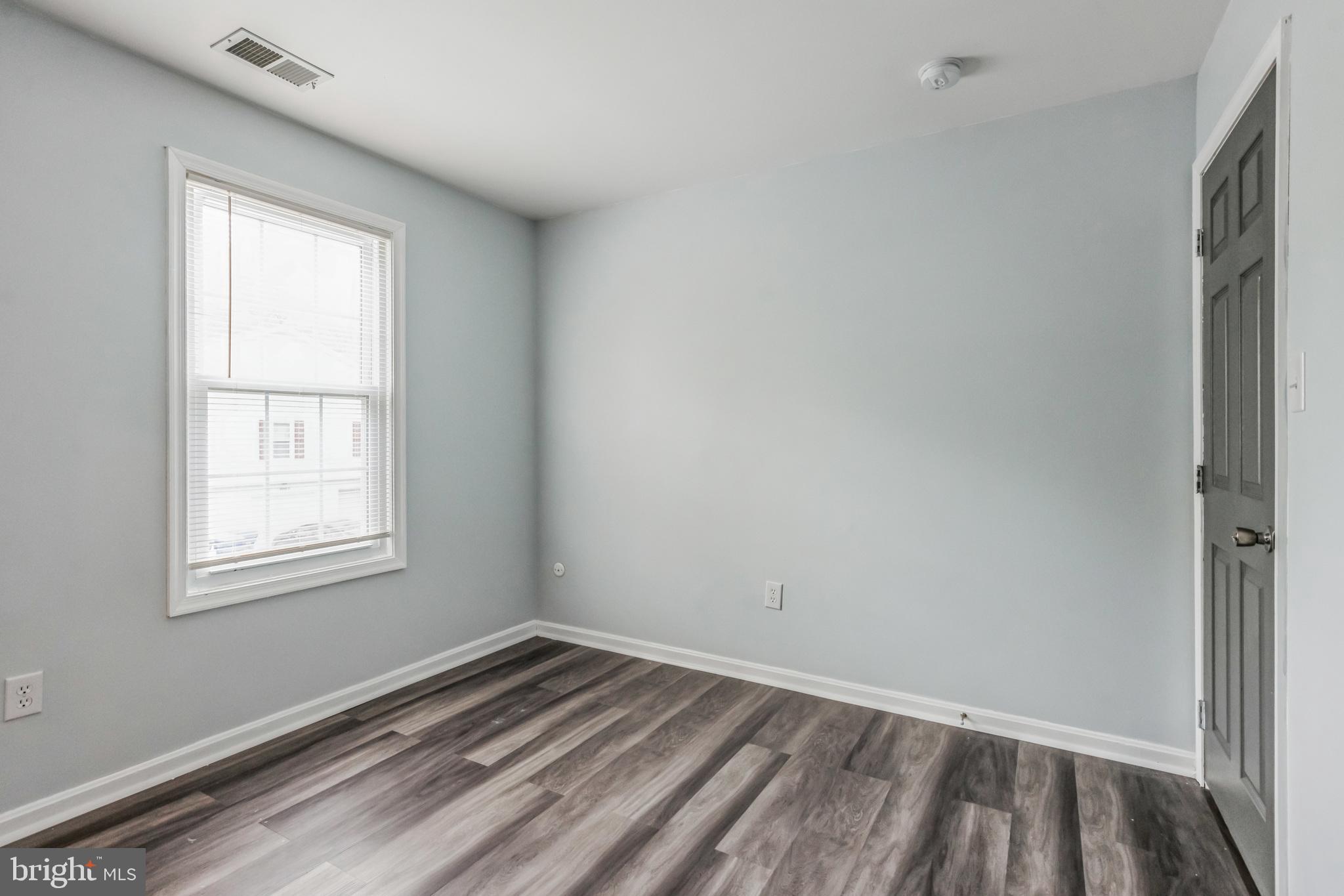 SOMERSET - Residential