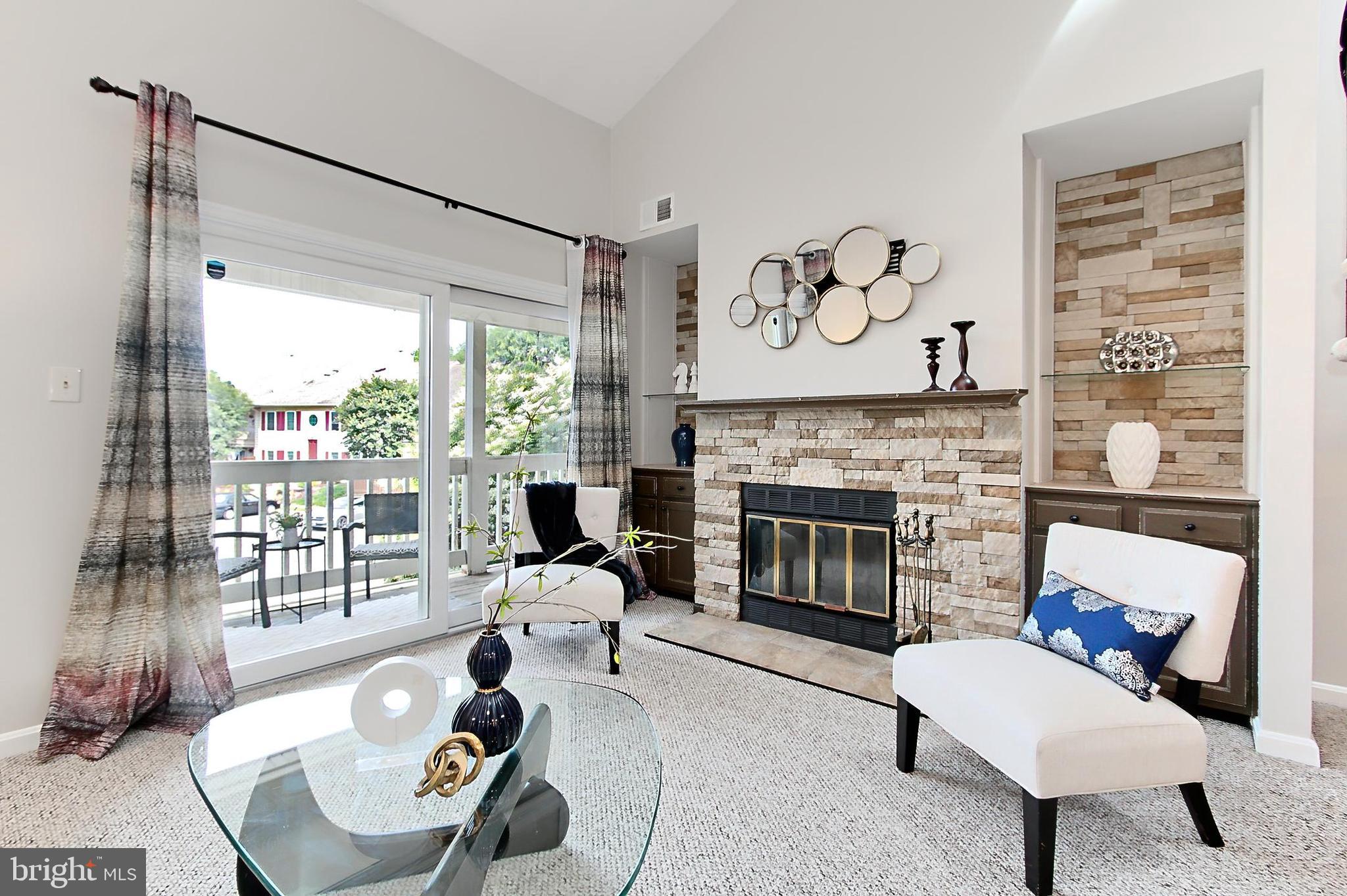 6913 SANDRA MARIE CIRCLE B B