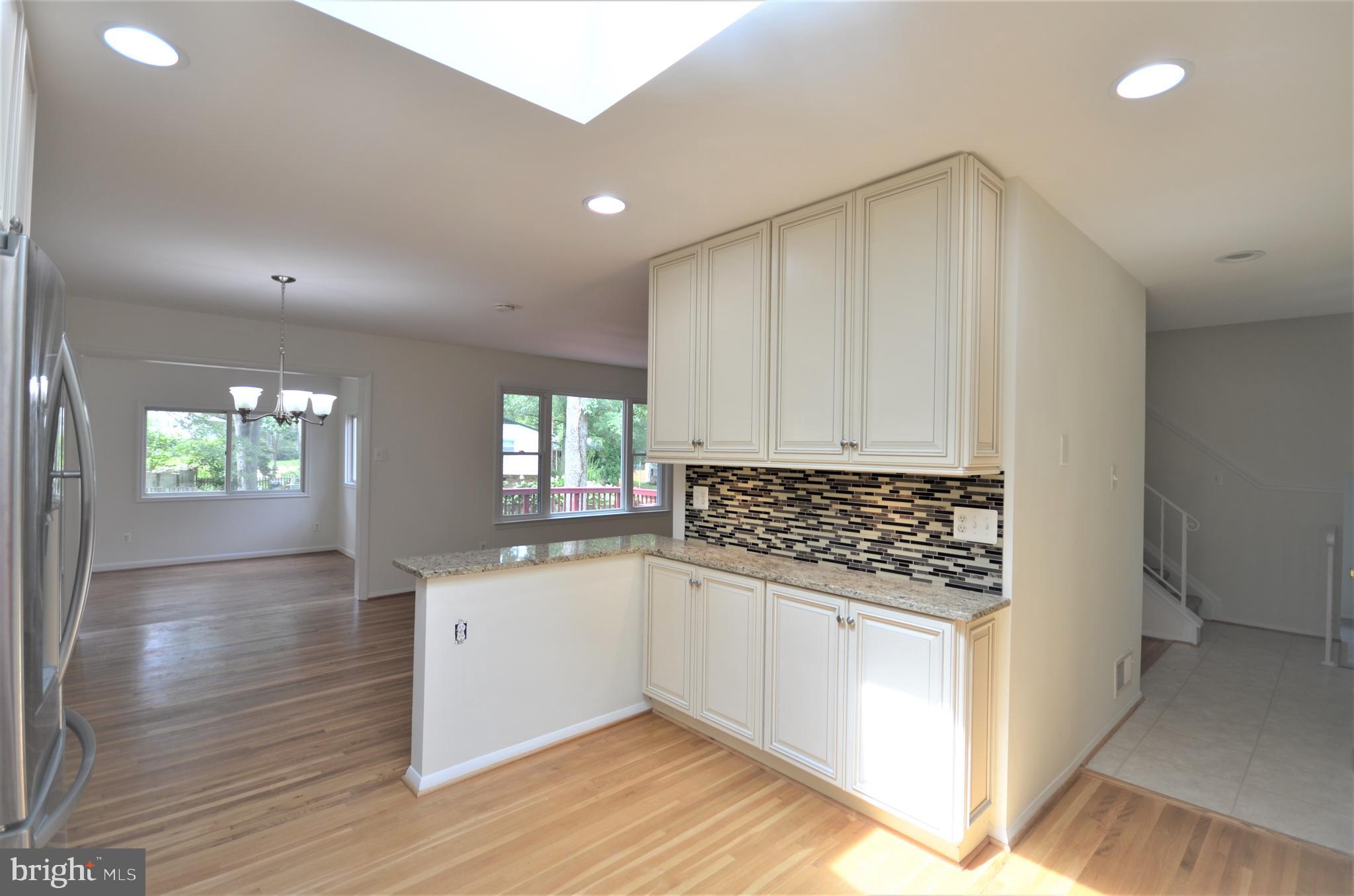 ROLLING VALLEY - Residential Lease