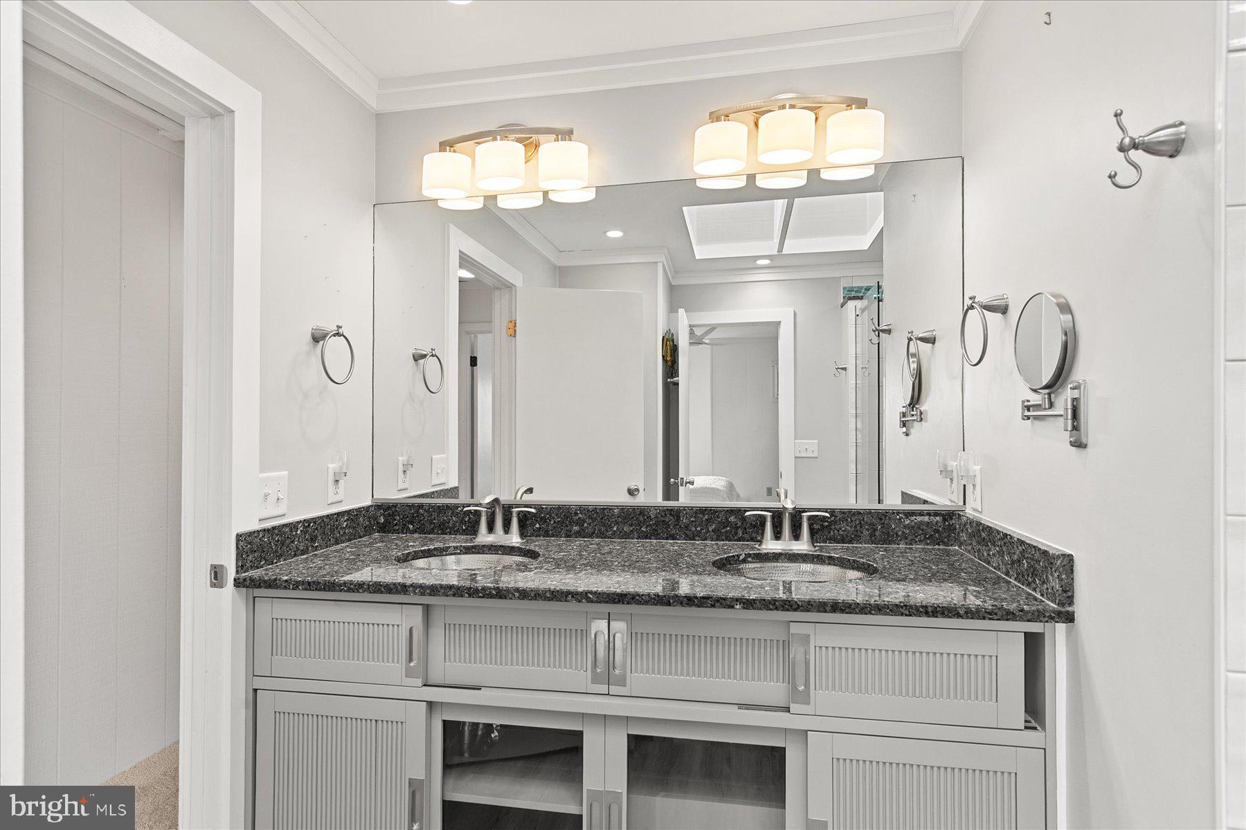 MALLARD LAKES - Residential