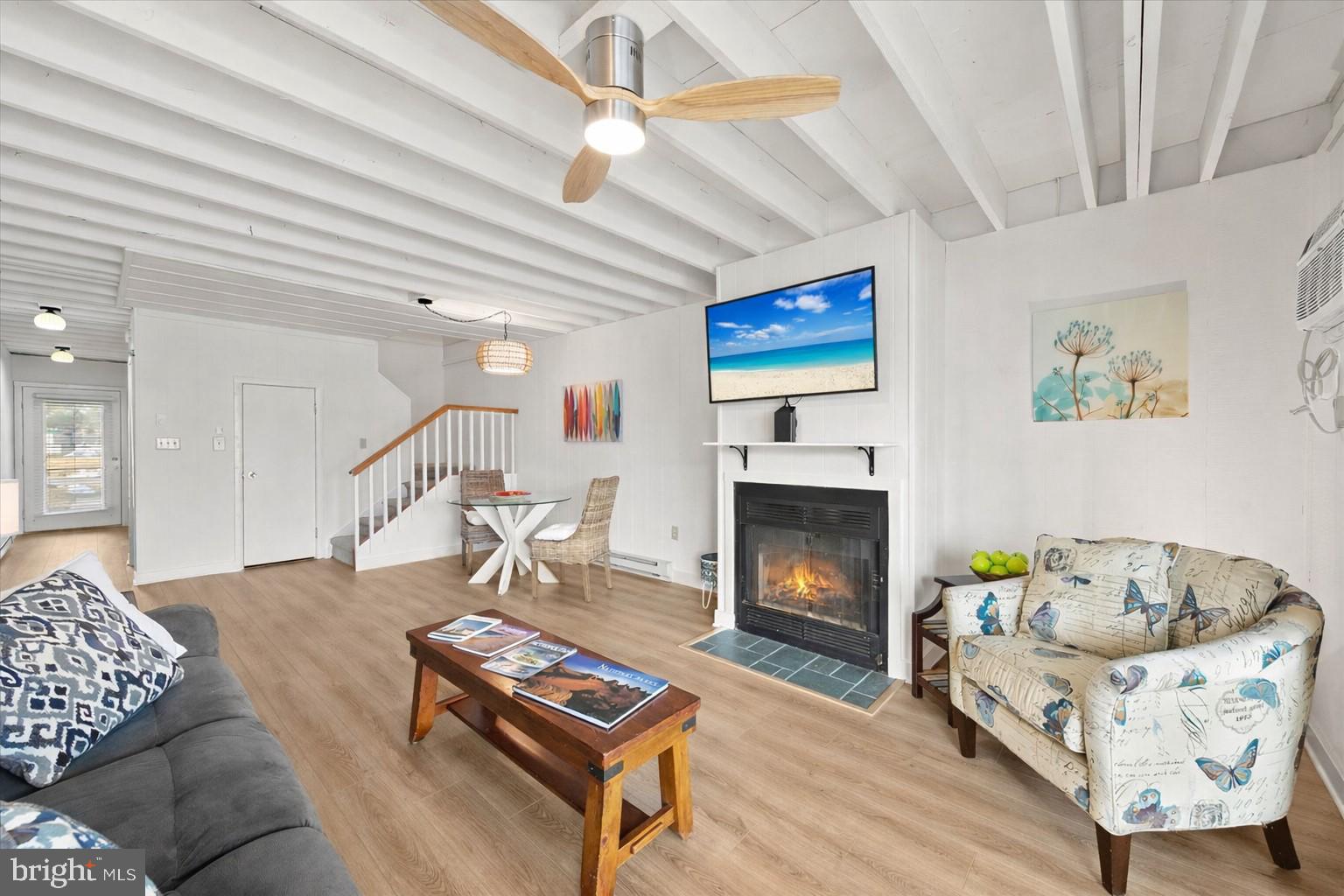 38050 MOCKINGBIRD LANE 97