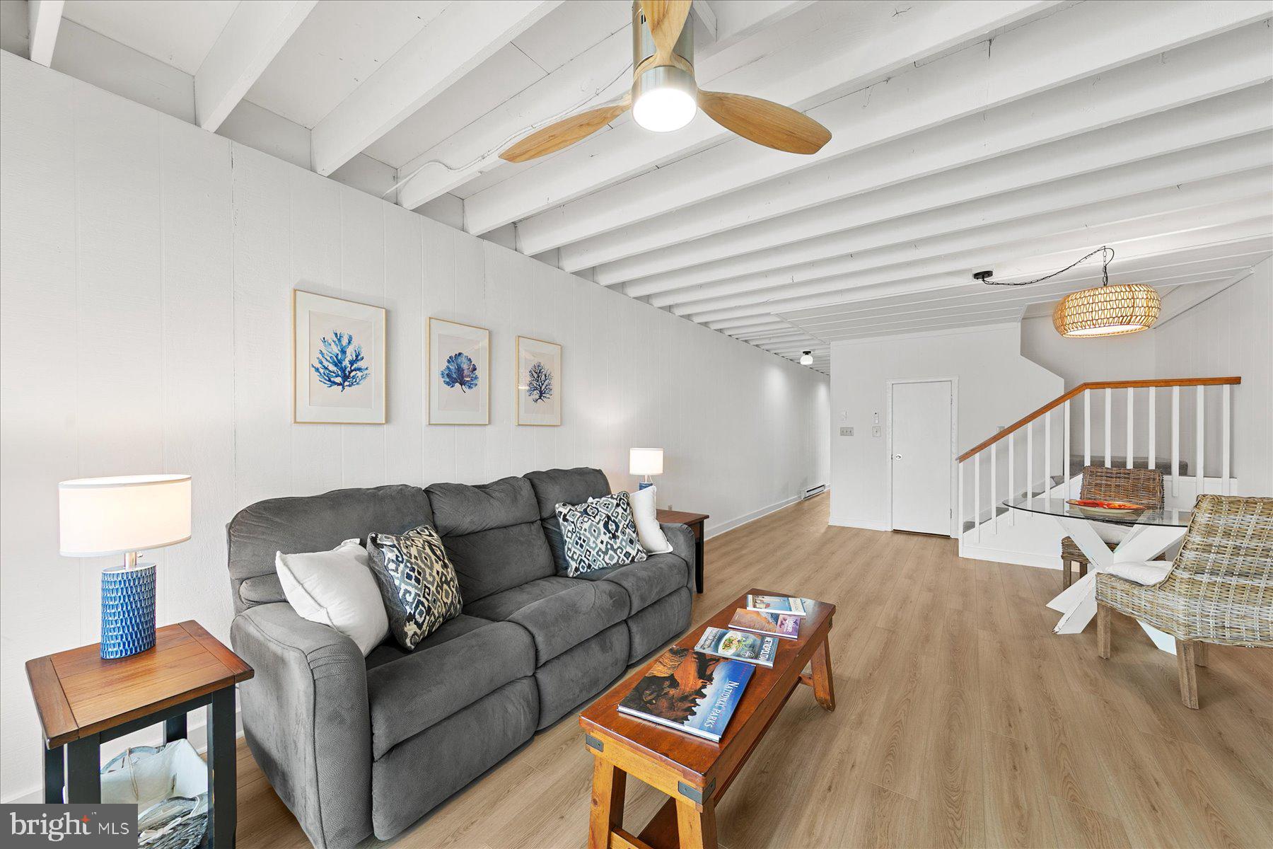 MALLARD LAKES - Residential