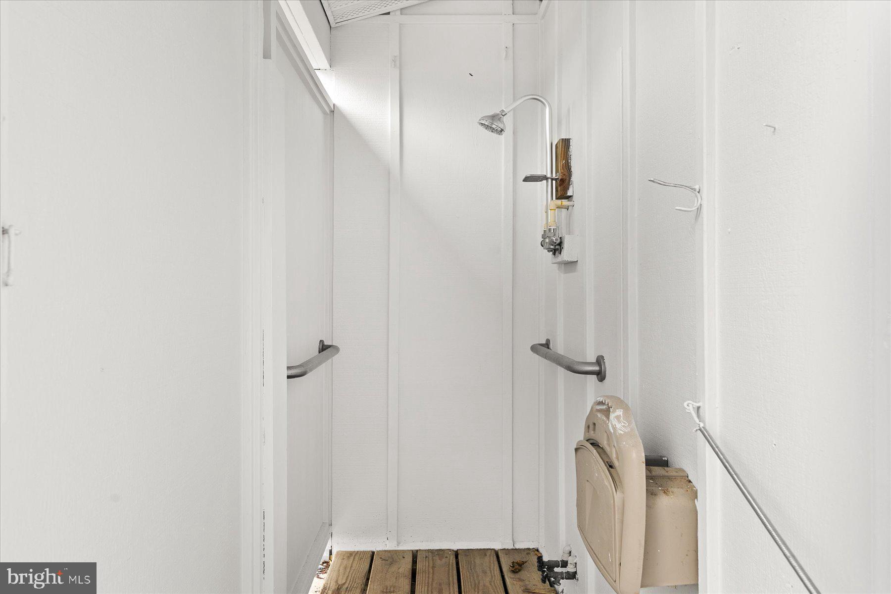 MALLARD LAKES - Residential