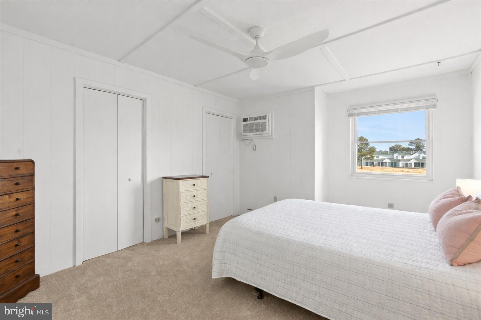 MALLARD LAKES - Residential