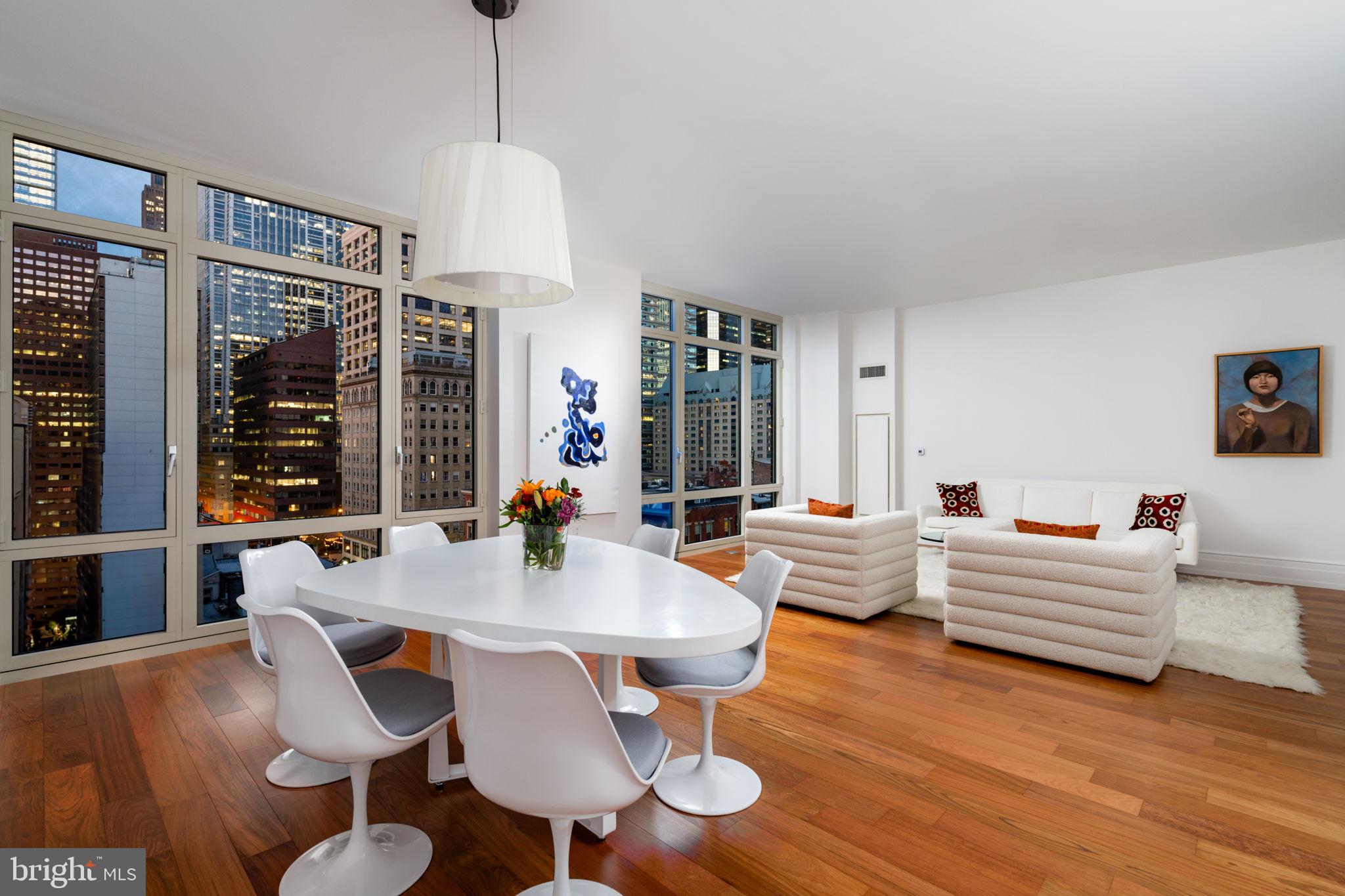 RITTENHOUSE SQUARE - Residential