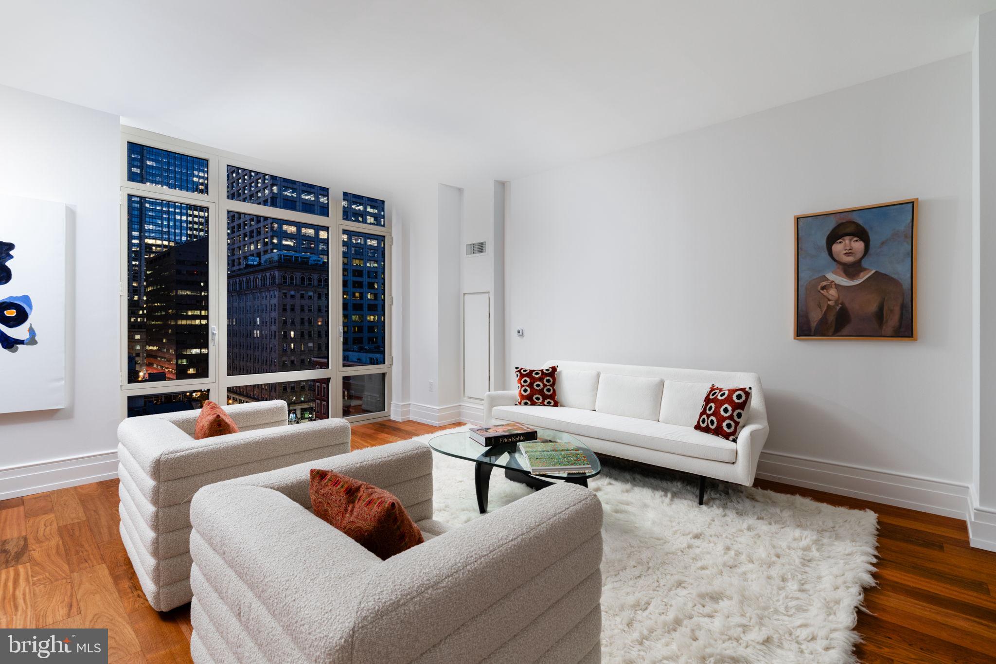 RITTENHOUSE SQUARE - Residential