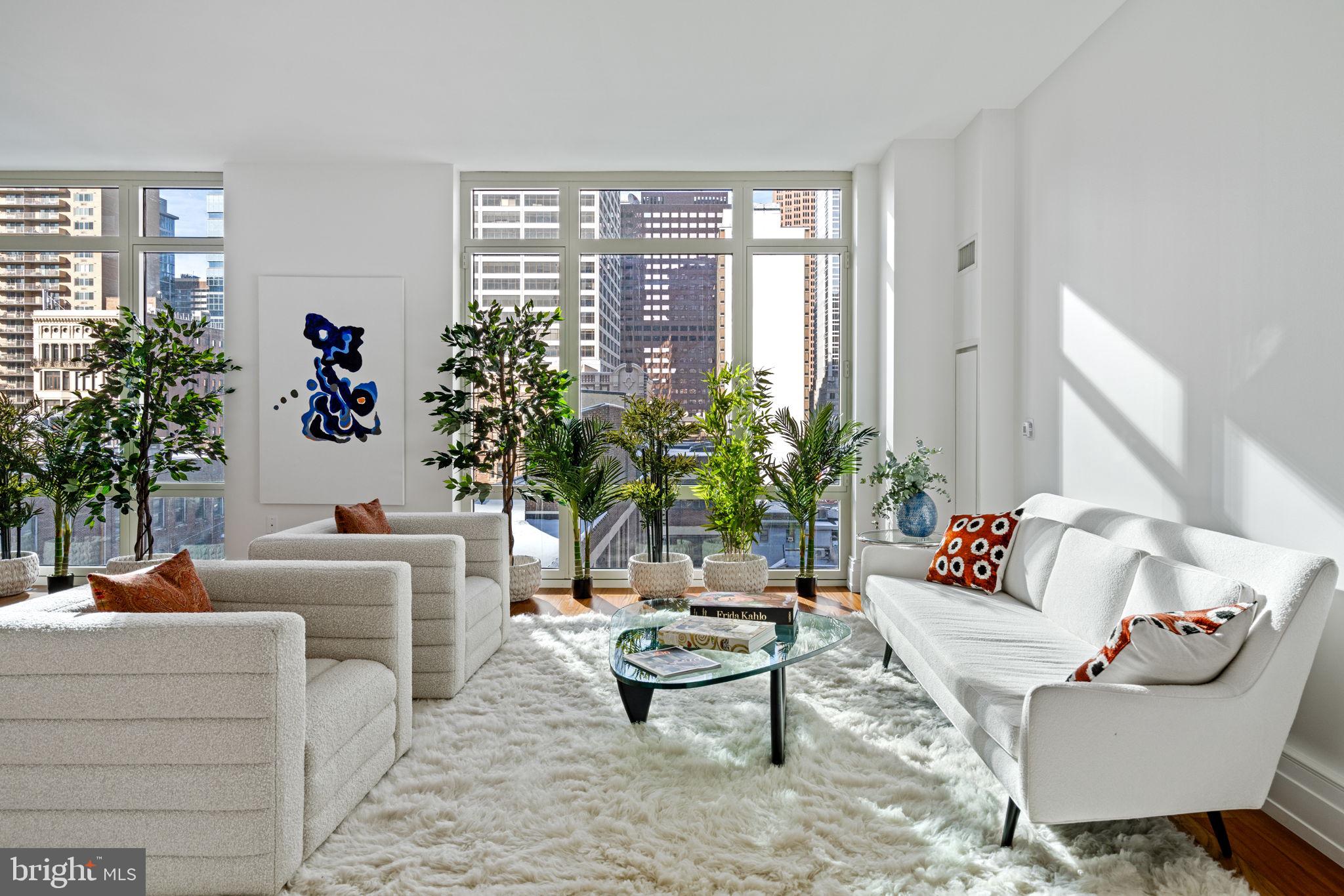 RITTENHOUSE SQUARE - Residential