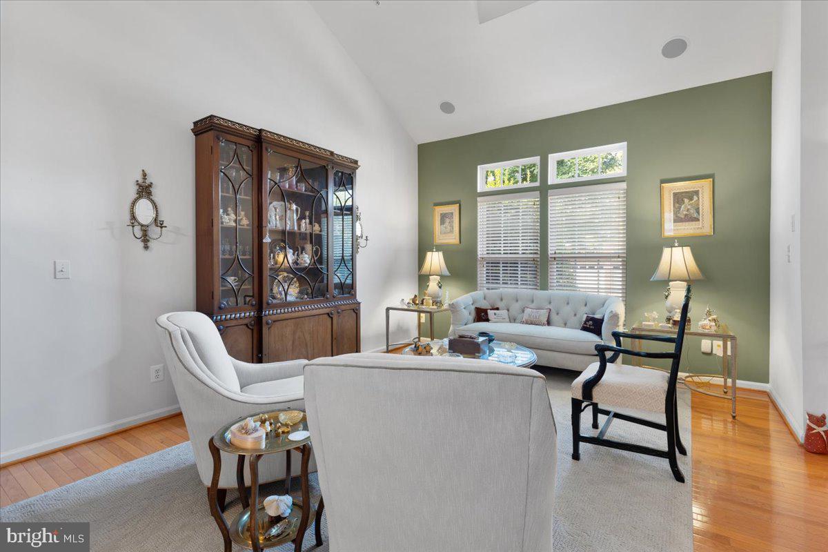 SUFFIELD MEADOWS - Residential