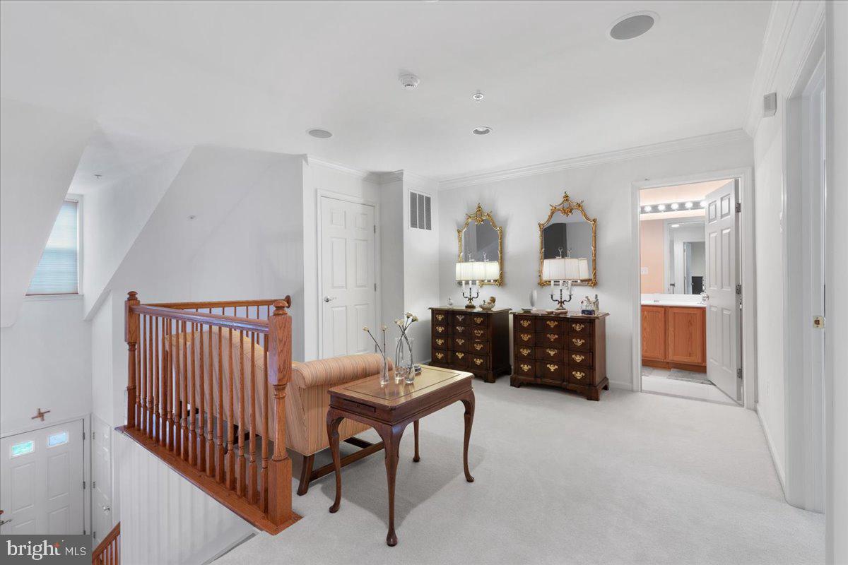 SUFFIELD MEADOWS - Residential