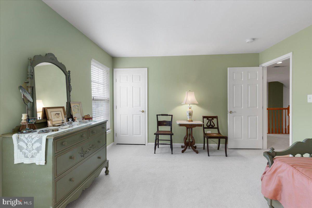 SUFFIELD MEADOWS - Residential