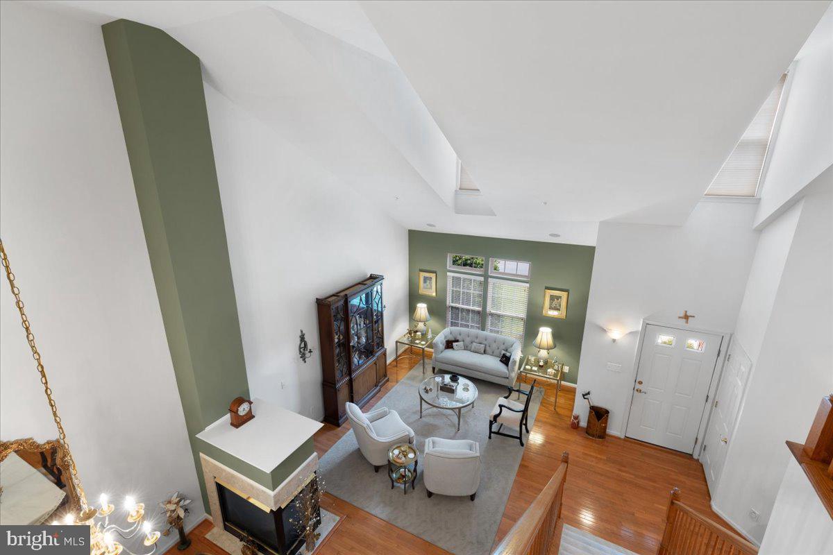 SUFFIELD MEADOWS - Residential