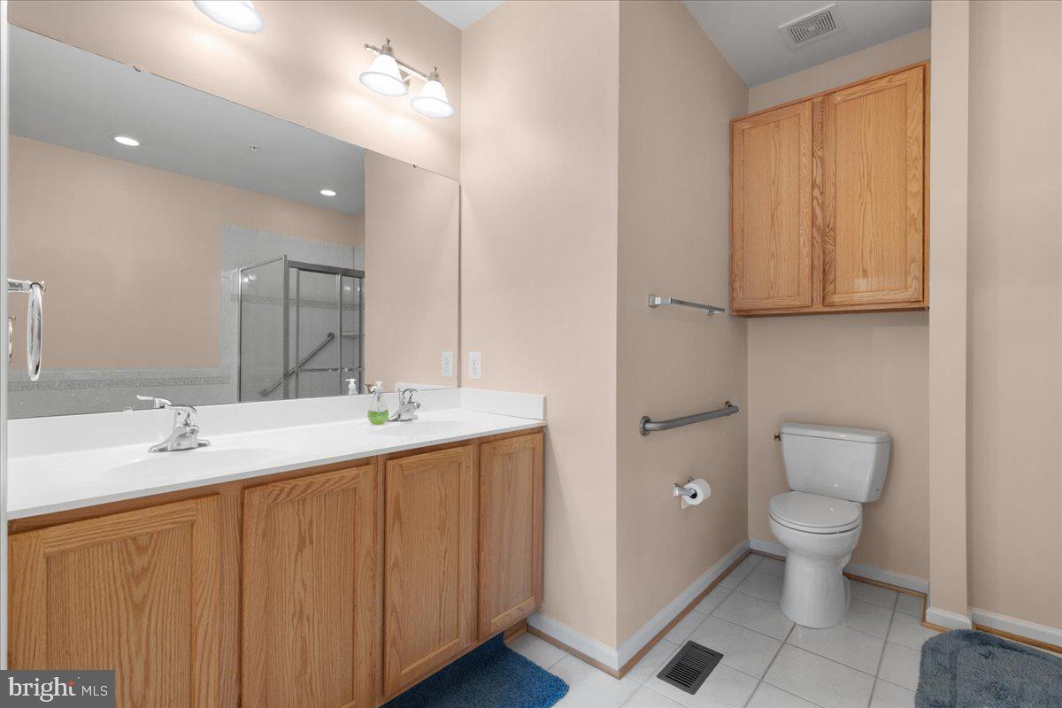 SUFFIELD MEADOWS - Residential