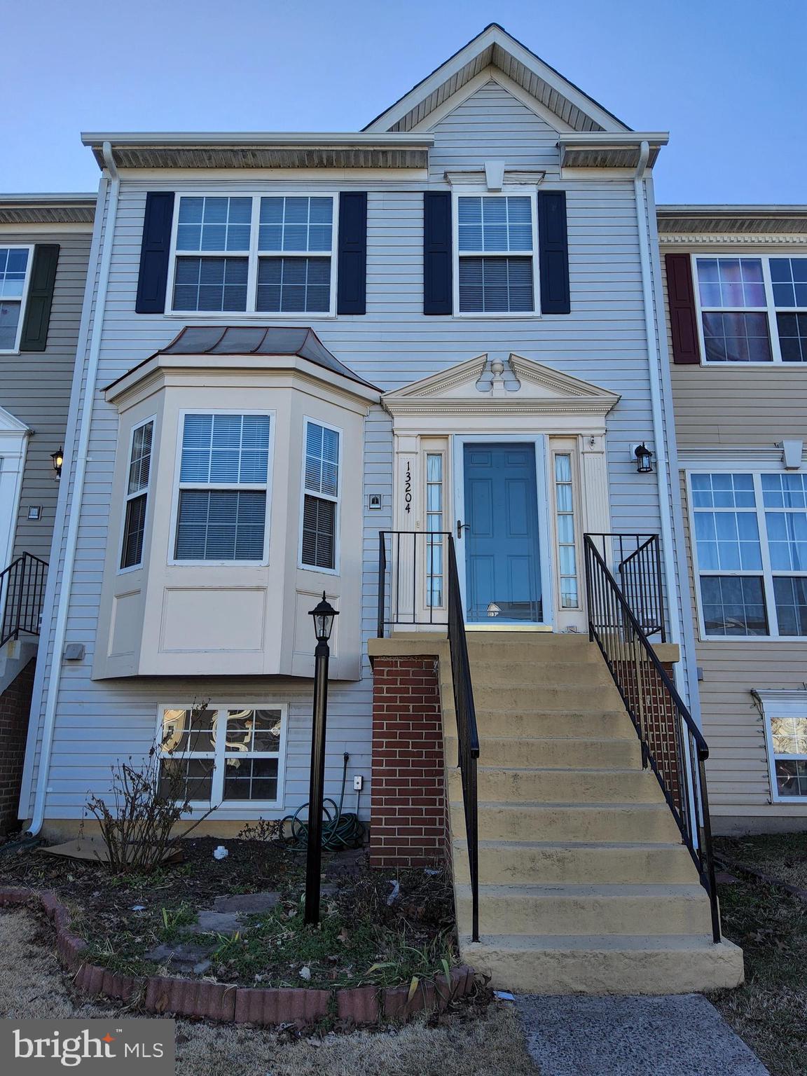 Lovely 3BR, 3.5BA townhome in the conveniently located Foxborough Community! Gleaming hardwood floors throughout the main level. Separate Living Room and Dining Room lead to a sunny eat-in kitchen. The kitchen opens to a large deck backing to common area. Upper level offers Primary Bedroom with En Suite Bathroom, 2 additional bedrooms and full bath. Lower level boasts den/office, full bath and rec room with cozy fireplace.
NO PETS, PLEASE.