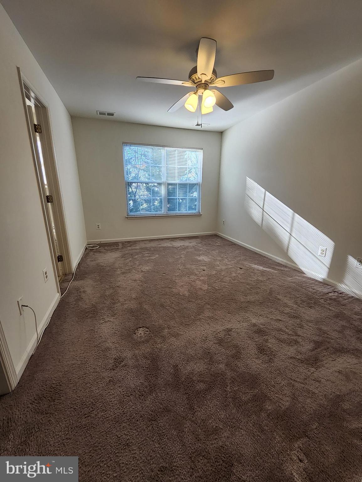 FOXBOROUGH - Residential Lease