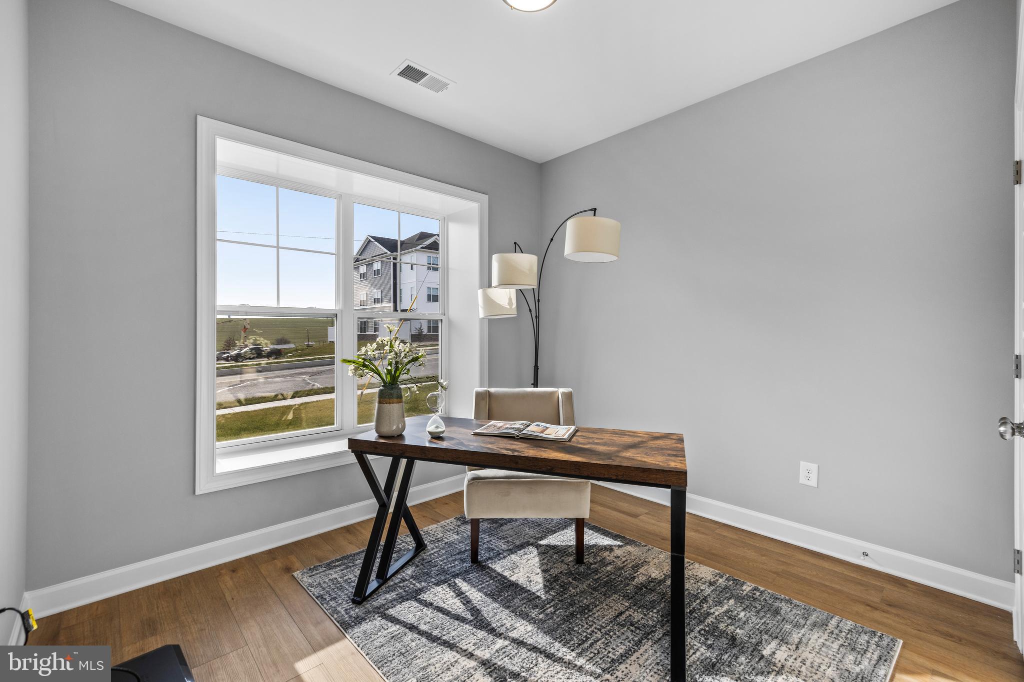 BELMONT RIDGE - Residential