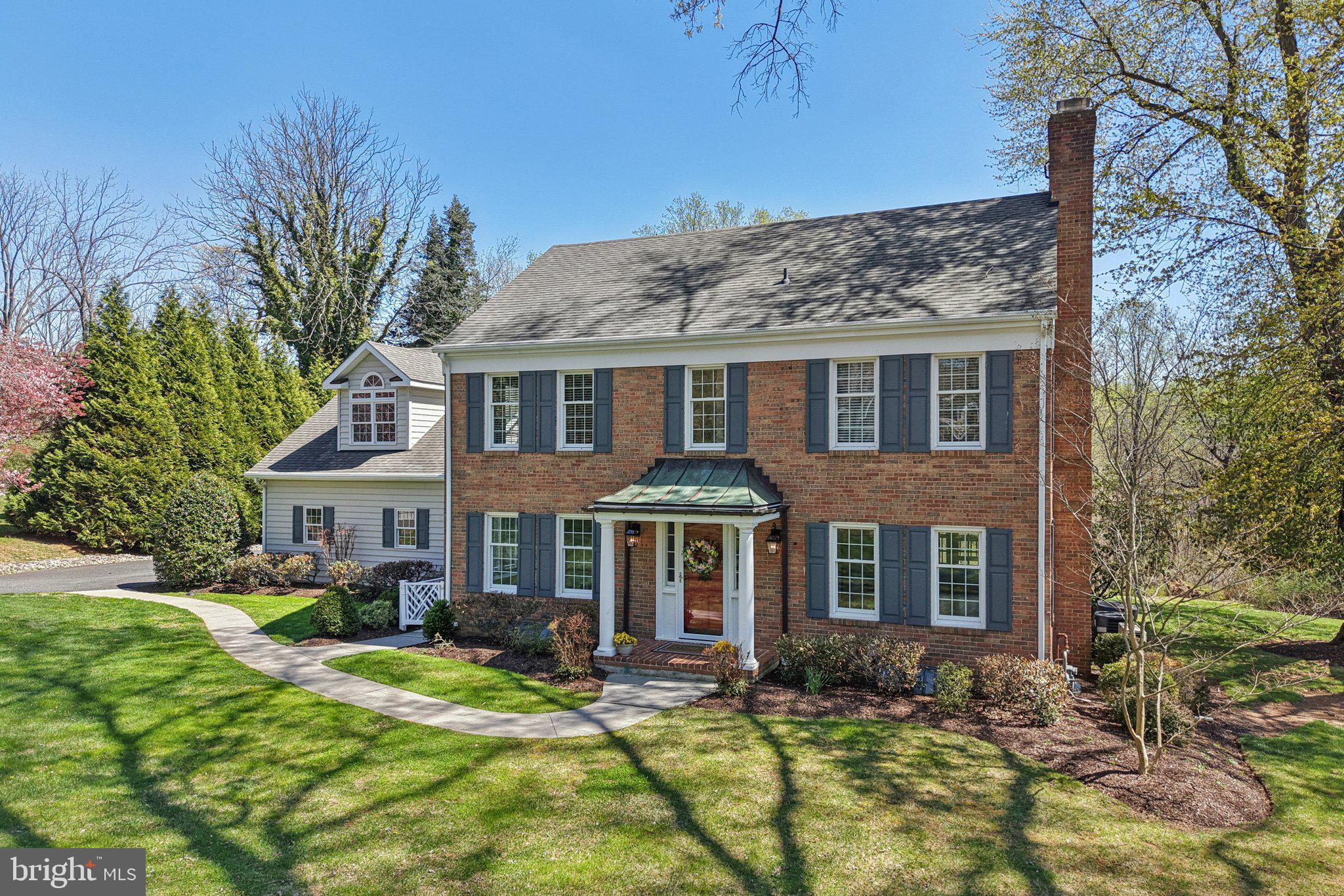 RAVENHURST - Residential