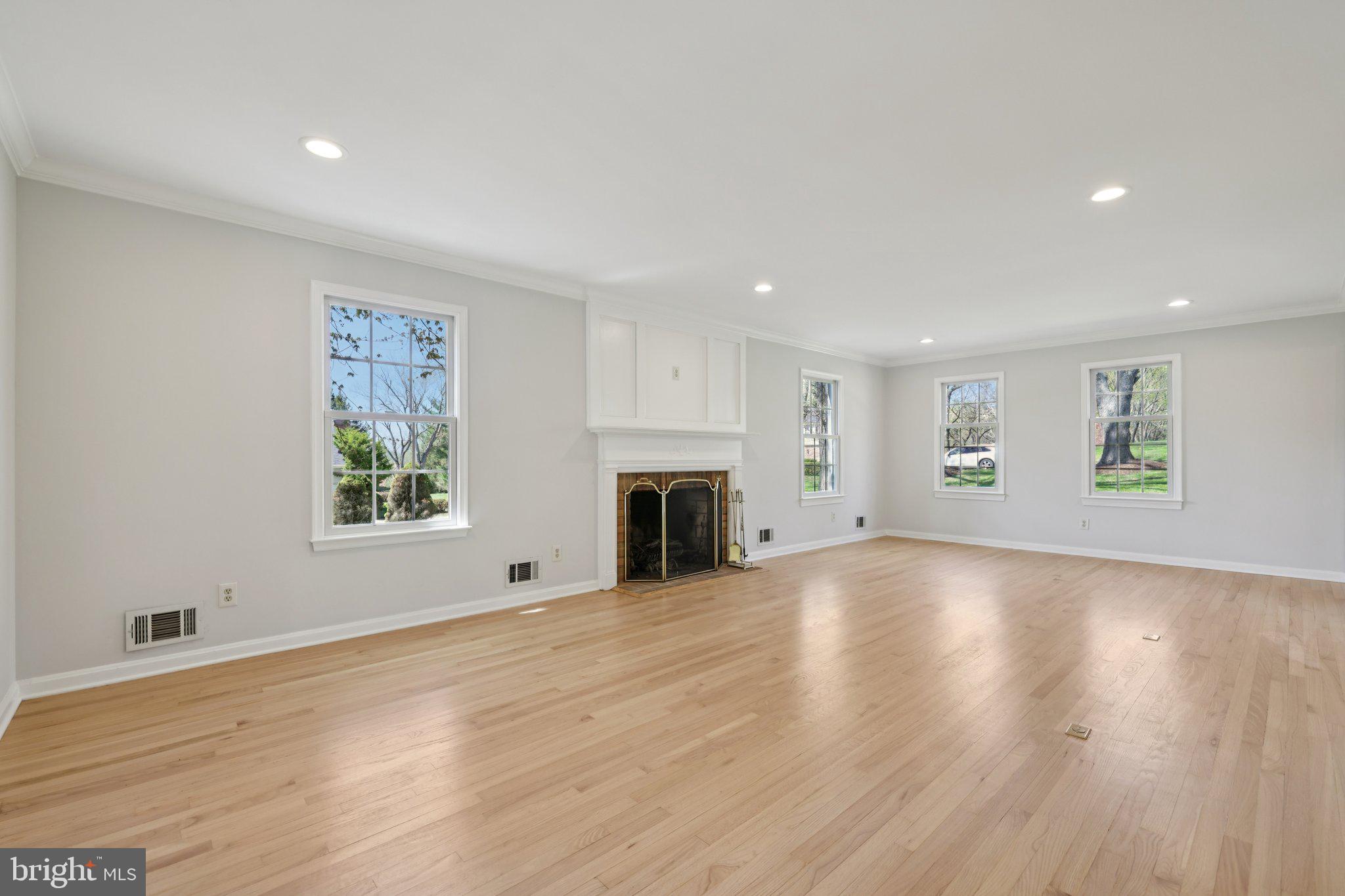 RAVENHURST - Residential