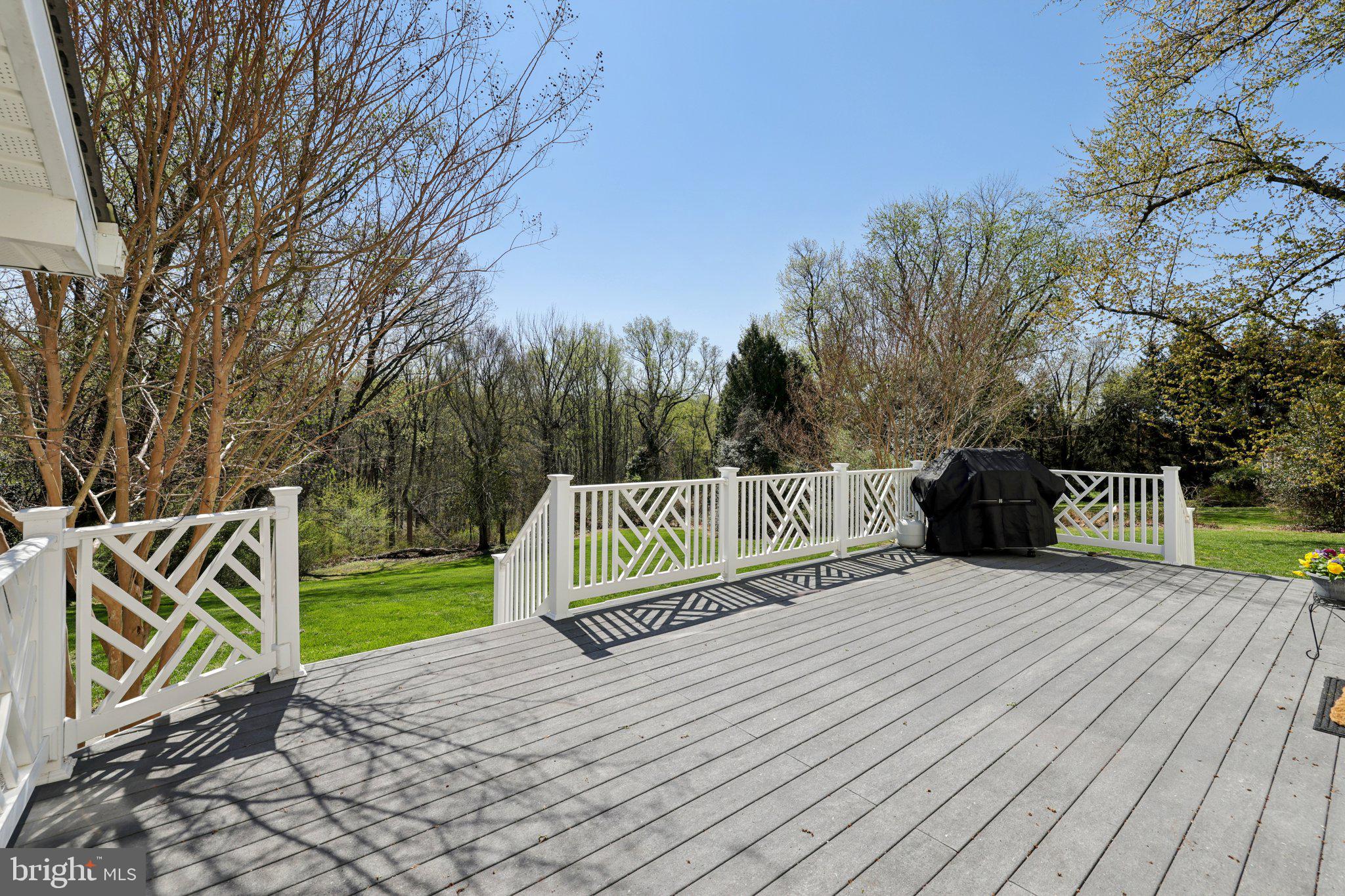 RAVENHURST - Residential