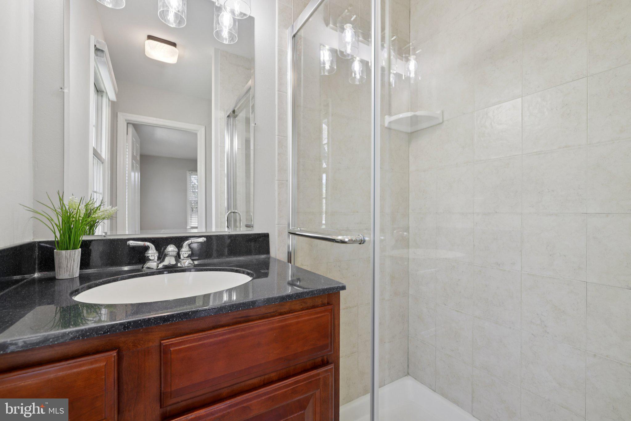 RAVENHURST - Residential