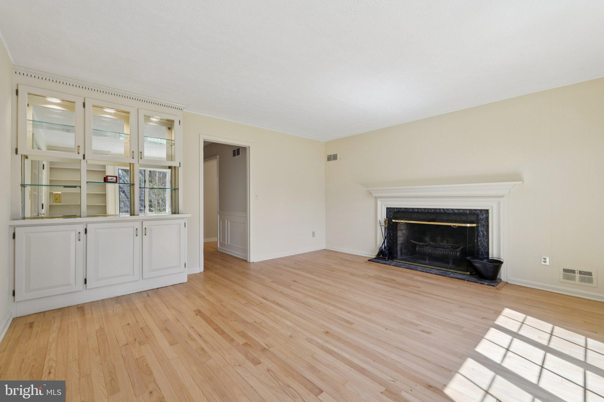 RAVENHURST - Residential