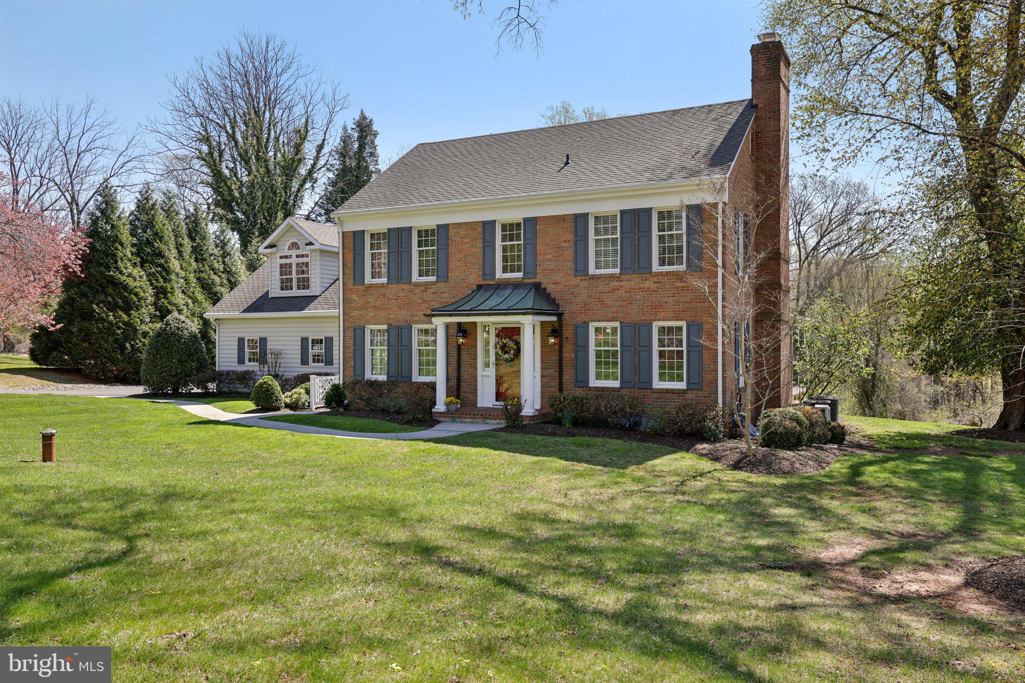 RAVENHURST - Residential