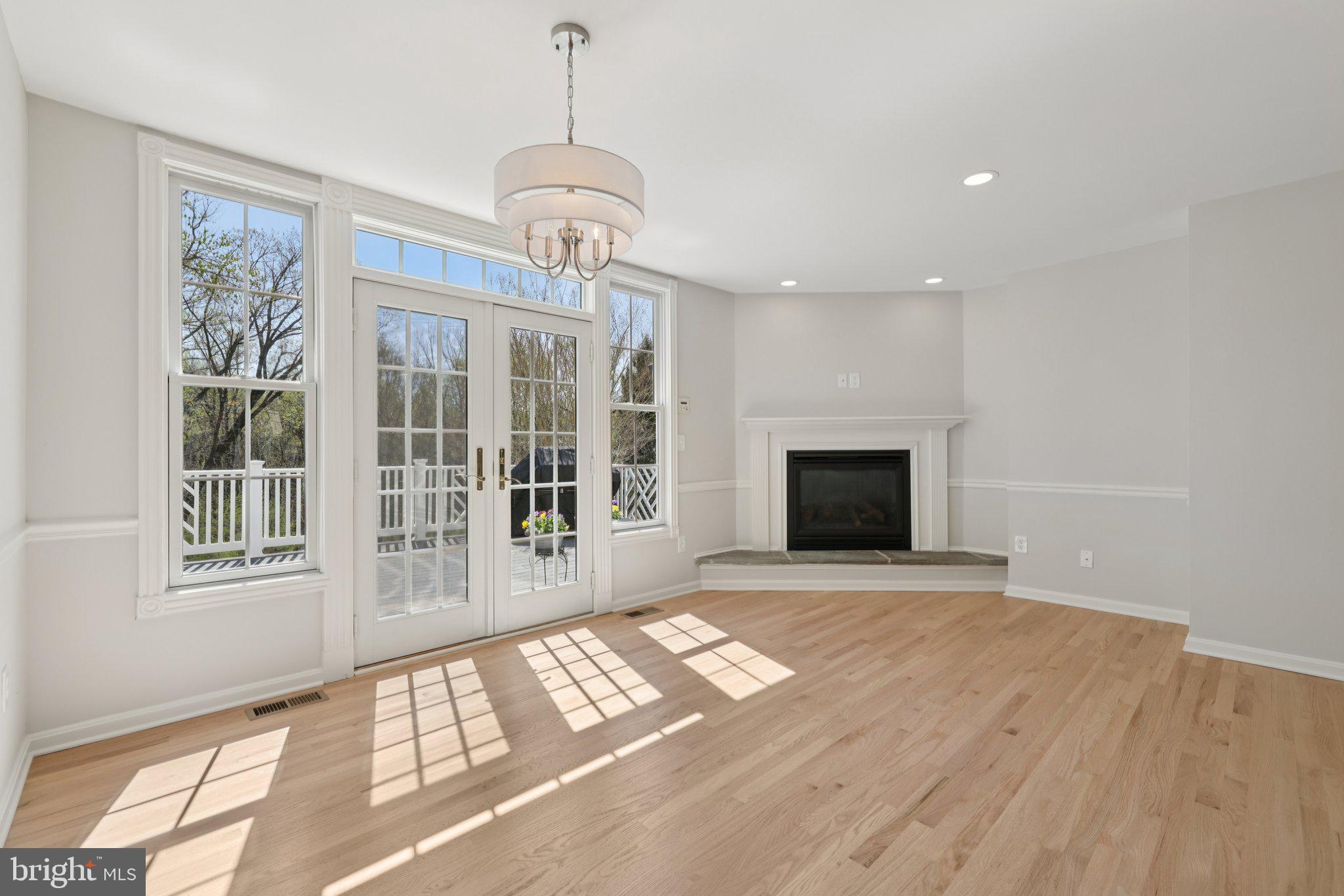 RAVENHURST - Residential