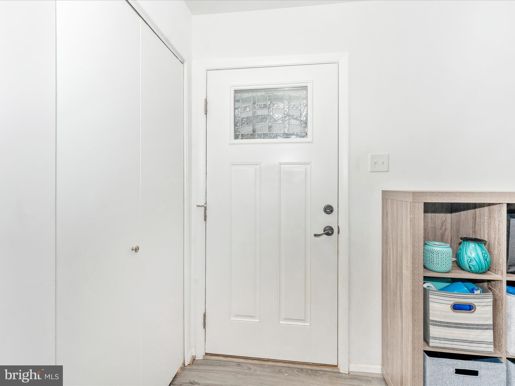 HAMPSTEAD VALLEY - Residential