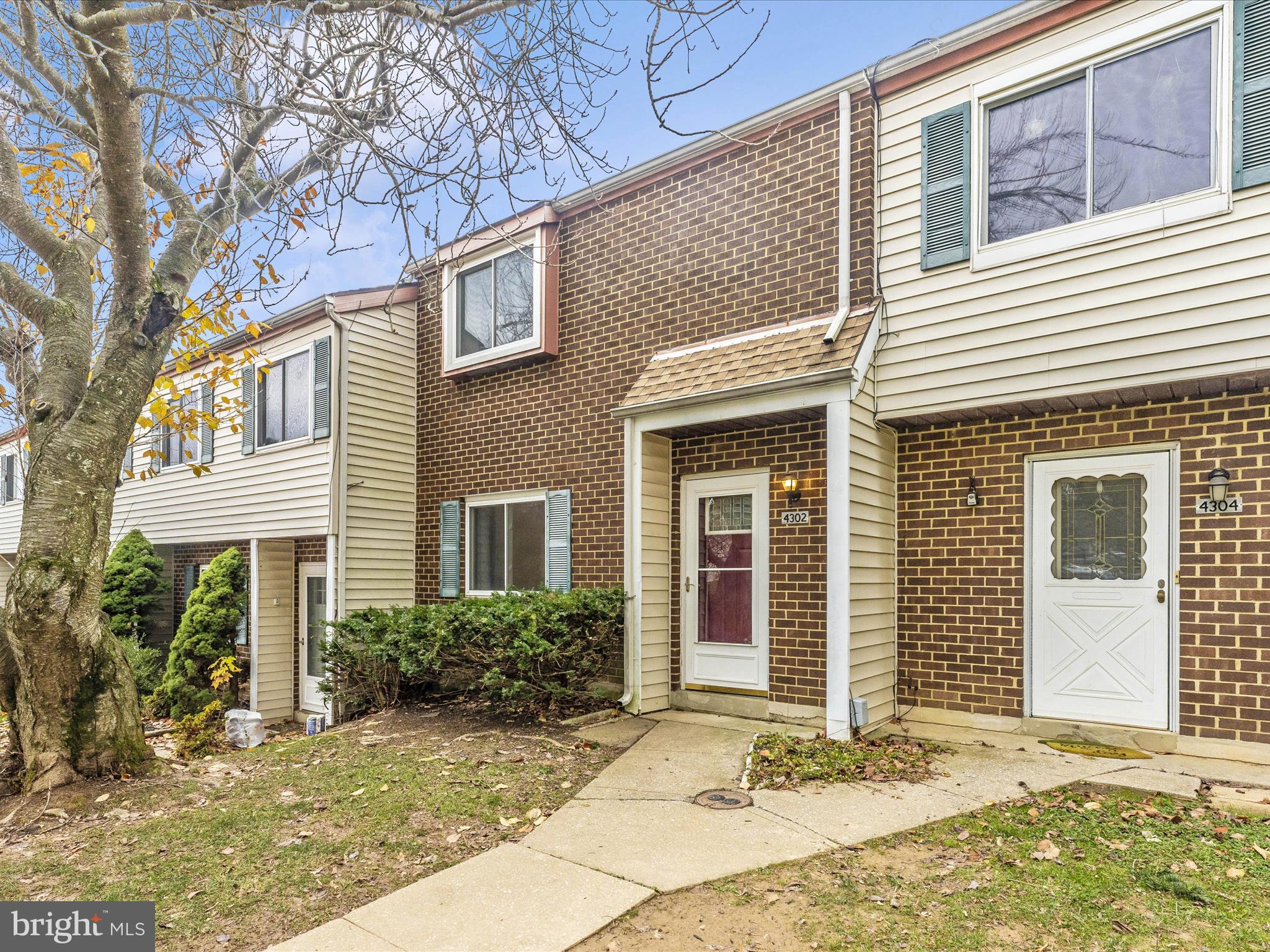 HAMPSTEAD VALLEY - Residential