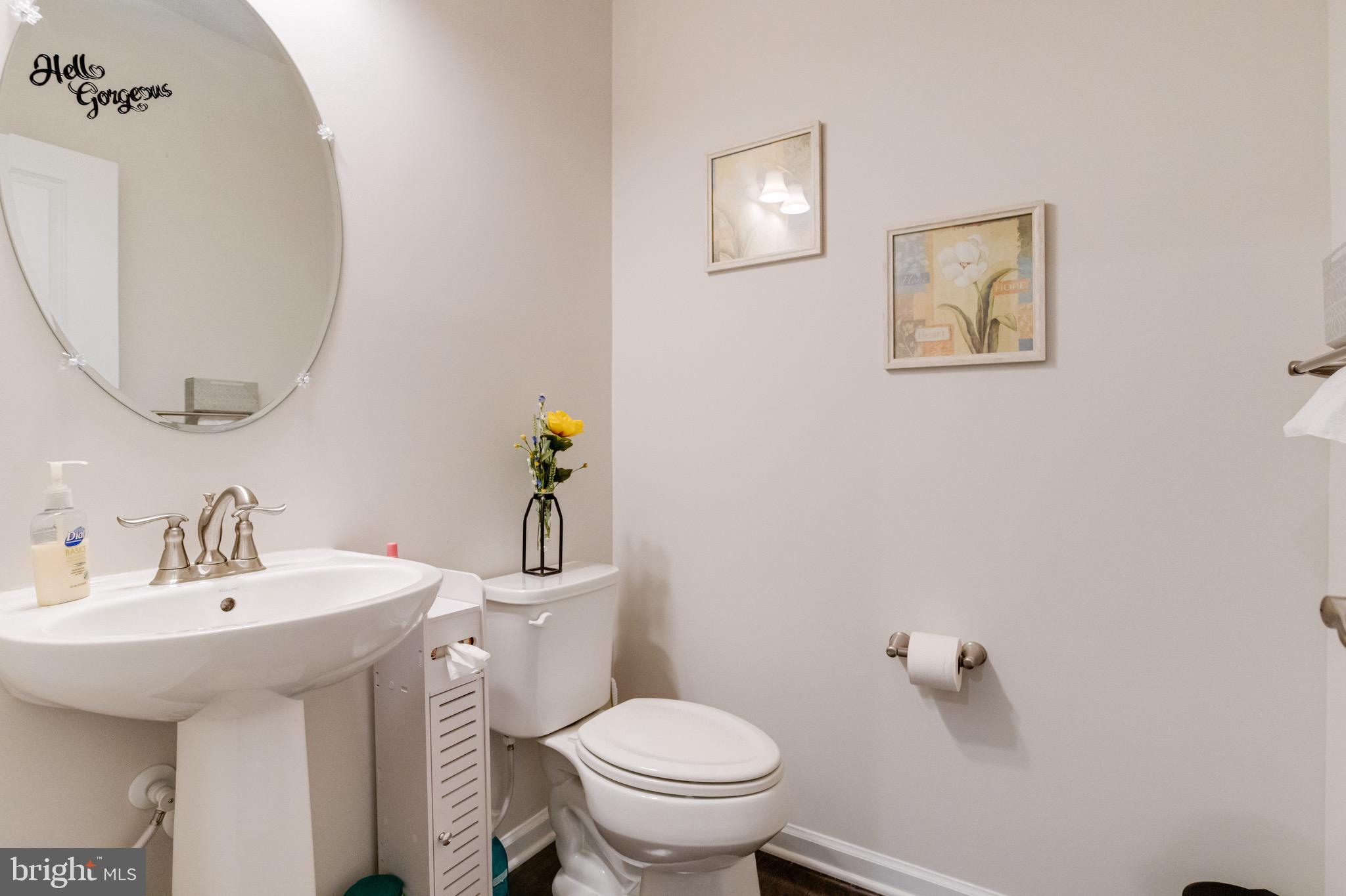 HAWKINS MANOR - Residential