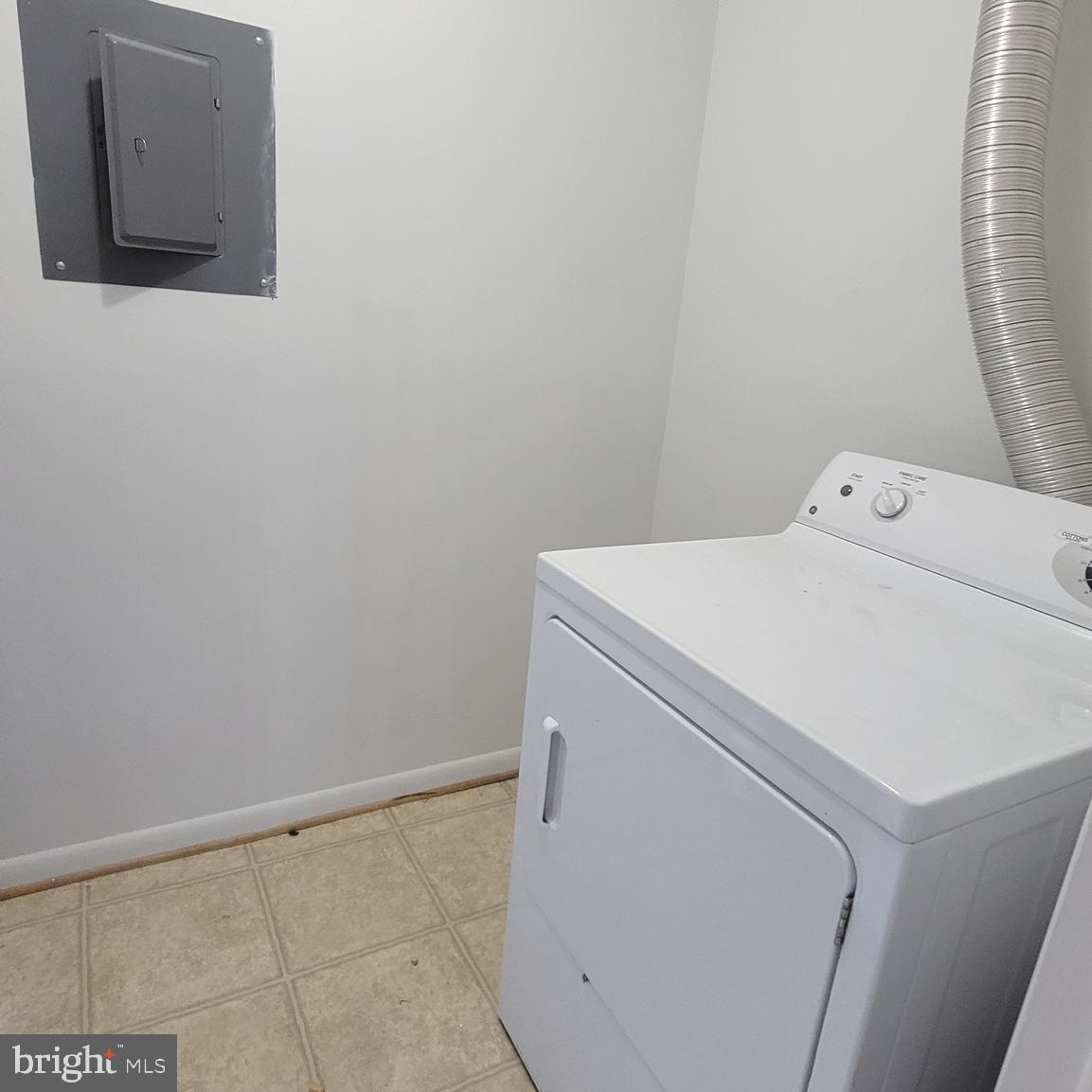 AMBERTOWNE - Residential