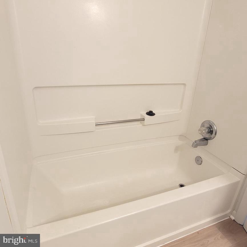 AMBERTOWNE - Residential