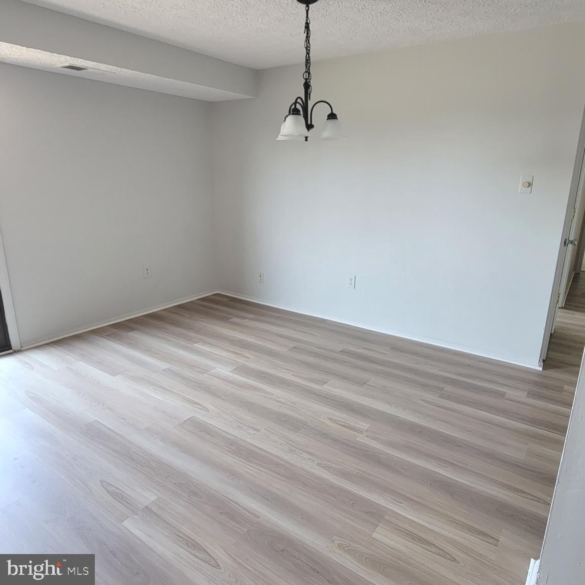 AMBERTOWNE - Residential