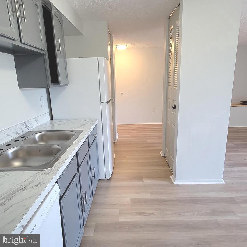 AMBERTOWNE - Residential